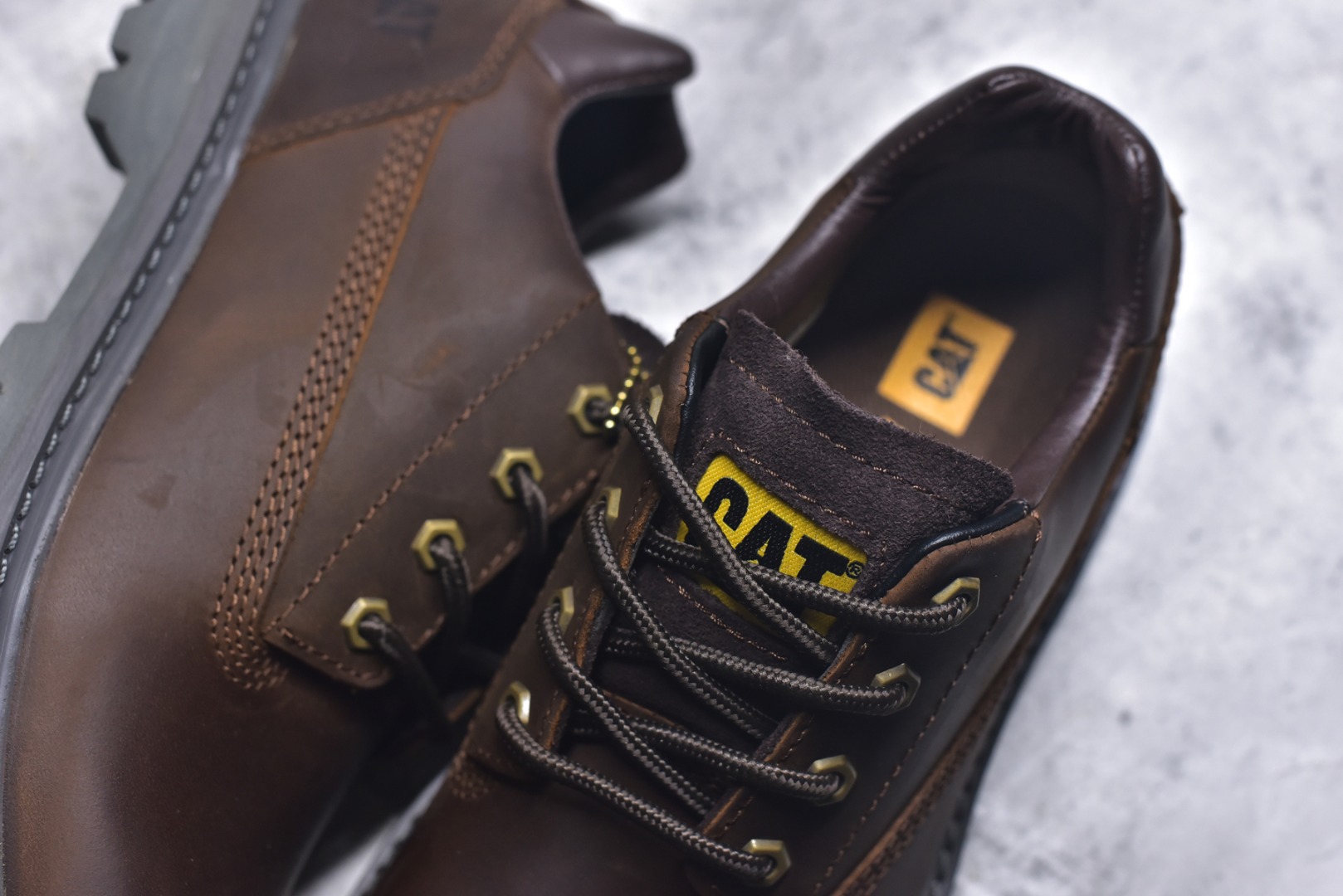 图片[9]-#卡特CAT卡特 硬汉推土机品牌经典百搭户外休闲大黄靴系列#广东大厂品质 秋冬新款 常年主打 时尚潮流搭配 面料釆用意大利进口磨砂牛皮 全鞋真牛皮材料 大底到五金都是代工厂原材料制作 好货不杀猪 首单质量严格把控 全套官网统一包装 今年冬季防寒户外专用 日常随意搭配 型男必备 尺码：38 39 40 41 42 43 44-选品中心