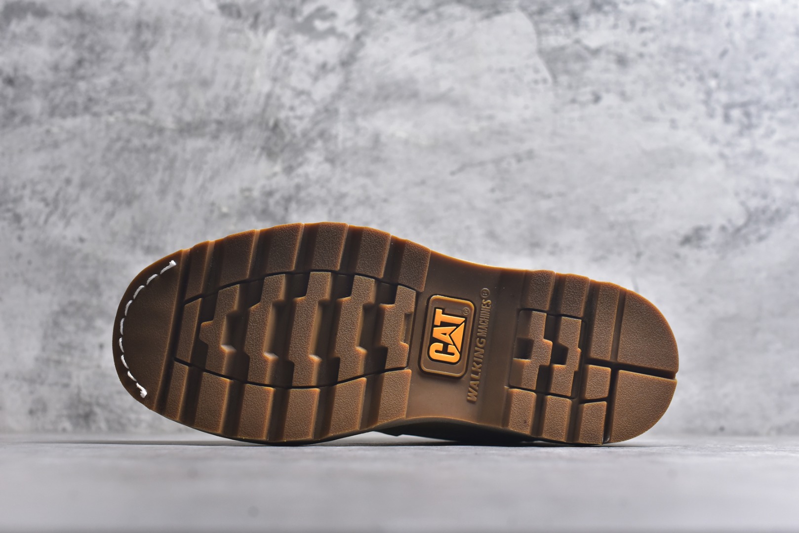 图片[6]-#卡特CAT卡特 硬汉推土机品牌经典百搭户外休闲大黄靴系列#广东大厂品质 秋冬新款 常年主打 时尚潮流搭配 面料釆用意大利进口磨砂牛皮 全鞋真牛皮材料 大底到五金都是代工厂原材料制作 好货不杀猪 首单质量严格把控 全套官网统一包装 今年冬季防寒户外专用 日常随意搭配 型男必备 尺码：38 39 40 41 42 43 44-选品中心