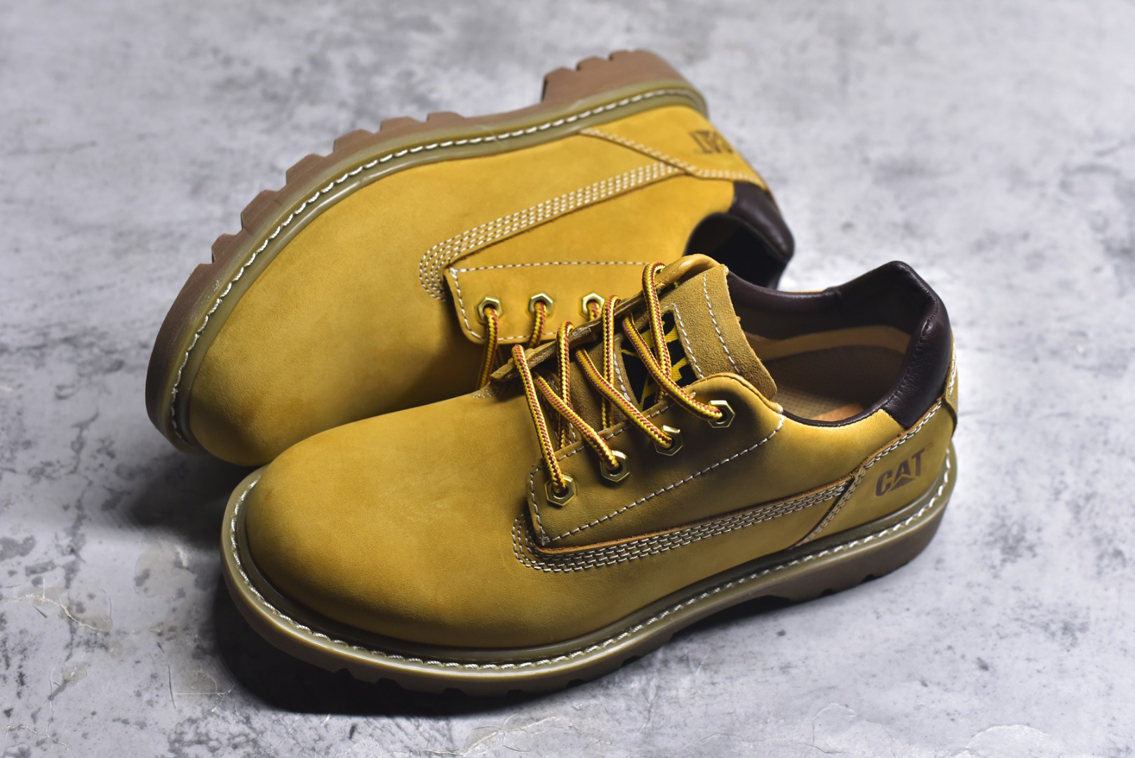 图片[7]-#卡特CAT卡特 硬汉推土机品牌经典百搭户外休闲大黄靴系列#广东大厂品质 秋冬新款 常年主打 时尚潮流搭配 面料釆用意大利进口磨砂牛皮 全鞋真牛皮材料 大底到五金都是代工厂原材料制作 好货不杀猪 首单质量严格把控 全套官网统一包装 今年冬季防寒户外专用 日常随意搭配 型男必备 尺码：38 39 40 41 42 43 44-选品中心