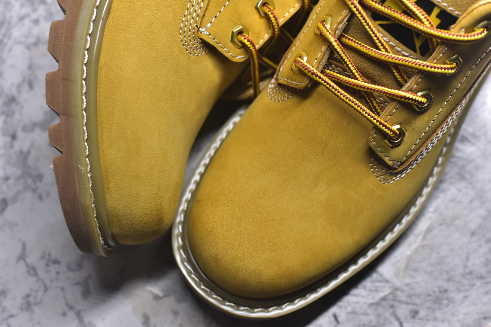 图片[8]-#卡特CAT卡特 硬汉推土机品牌经典百搭户外休闲大黄靴系列#广东大厂品质 秋冬新款 常年主打 时尚潮流搭配 面料釆用意大利进口磨砂牛皮 全鞋真牛皮材料 大底到五金都是代工厂原材料制作 好货不杀猪 首单质量严格把控 全套官网统一包装 今年冬季防寒户外专用 日常随意搭配 型男必备 尺码：38 39 40 41 42 43 44-选品中心