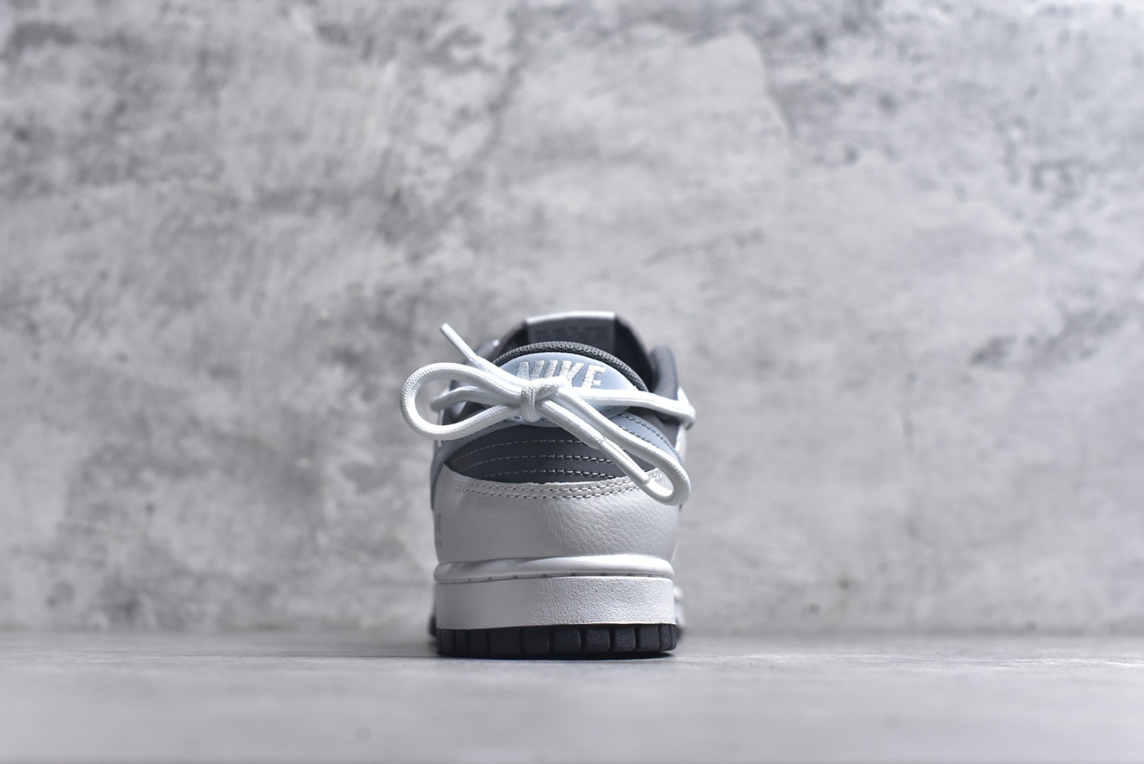 图片[5]-#Nike Dunk Low Retro 绑带联名款 耐克 低帮休闲运动板鞋原装头层材料 用料绝不含糊 独家版型蒸餾加工帶來的是更好的视觉和脚感体验 清洁度 电绣工艺 皮料切割干净无任何毛边 细节完美 货号：GB0528 110 尺码：40-46（半）-选品中心