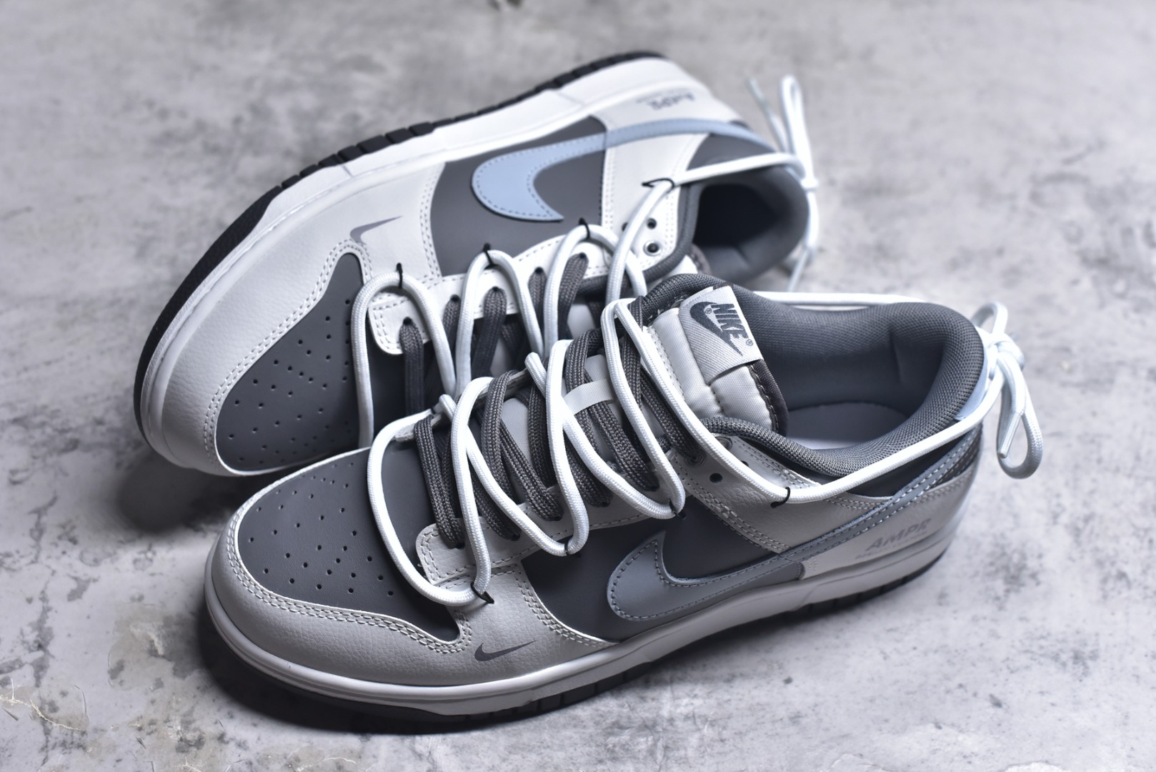 图片[7]-#Nike Dunk Low Retro 绑带联名款 耐克 低帮休闲运动板鞋原装头层材料 用料绝不含糊 独家版型蒸餾加工帶來的是更好的视觉和脚感体验 清洁度 电绣工艺 皮料切割干净无任何毛边 细节完美 货号：GB0528 110 尺码：40-46（半）-选品中心