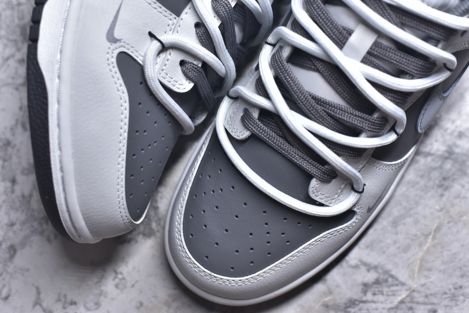 图片[8]-#Nike Dunk Low Retro 绑带联名款 耐克 低帮休闲运动板鞋原装头层材料 用料绝不含糊 独家版型蒸餾加工帶來的是更好的视觉和脚感体验 清洁度 电绣工艺 皮料切割干净无任何毛边 细节完美 货号：GB0528 110 尺码：40-46（半）-选品中心