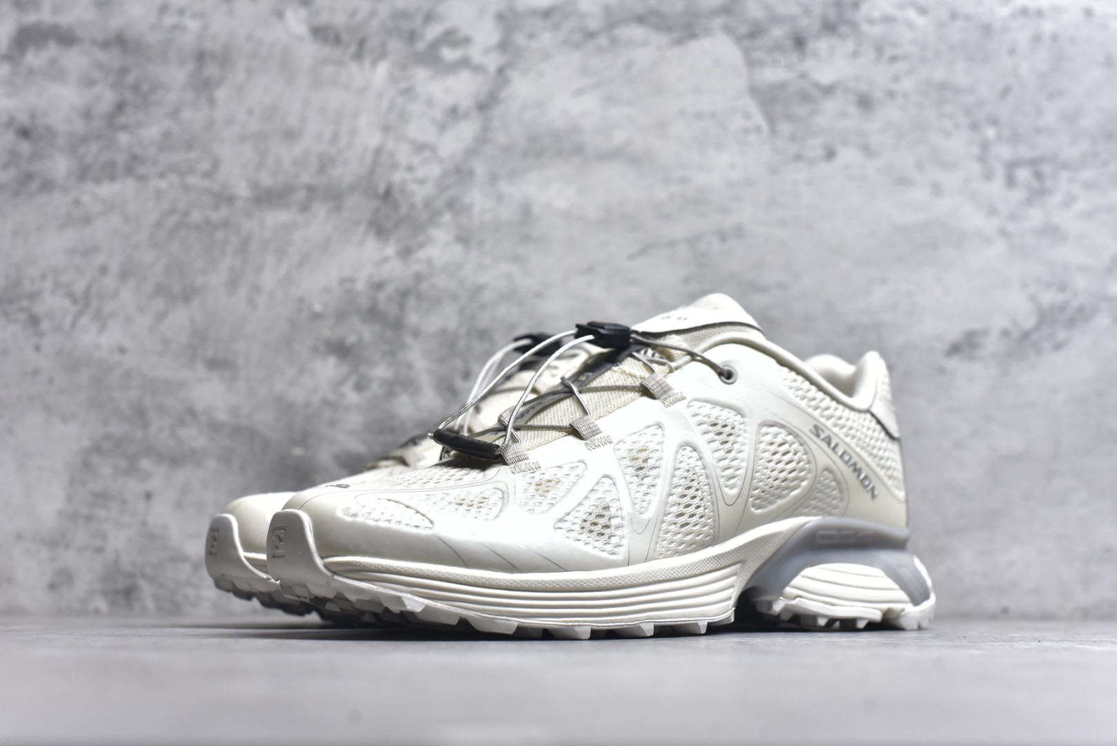 图片[2]-#萨洛蒙 Salomon XT-Whisper WH101 探索者系列 纯原版本 潮流越野机能户外休闲运动跑步鞋 采用透气网布与防护皮革组合鞋面材质 牛角扣系带开合 欧索莱环保去臭环型组合鞋垫 外置4D先进科技以及Contagrip大底 货号： 477962 25 尺码：36 36.5 37 38 38.5 39 40 40.5 41.5 42 42.5 43 44 45 46-选品中心