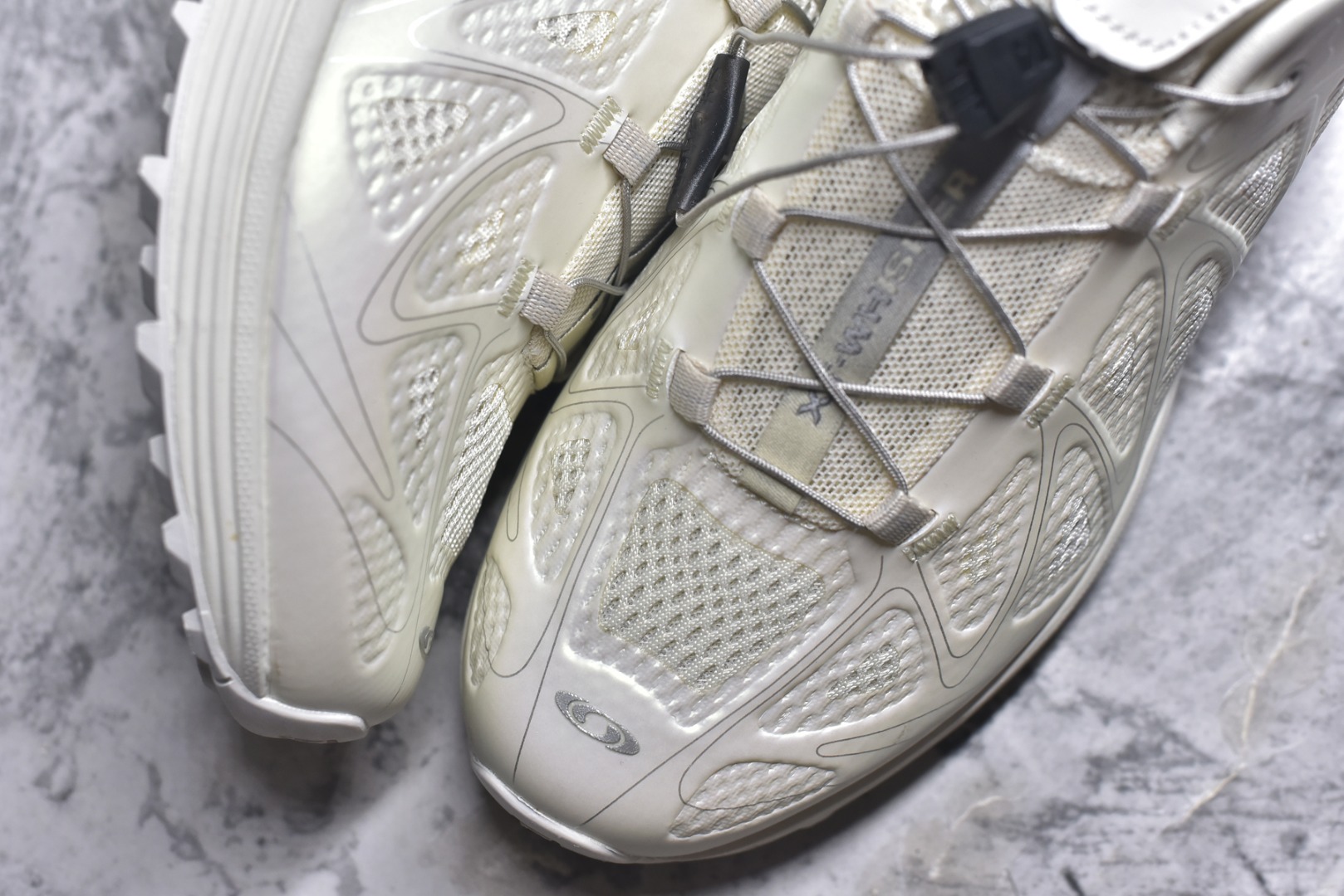 图片[8]-#萨洛蒙 Salomon XT-Whisper WH101 探索者系列 纯原版本 潮流越野机能户外休闲运动跑步鞋 采用透气网布与防护皮革组合鞋面材质 牛角扣系带开合 欧索莱环保去臭环型组合鞋垫 外置4D先进科技以及Contagrip大底 货号： 477962 25 尺码：36 36.5 37 38 38.5 39 40 40.5 41.5 42 42.5 43 44 45 46-选品中心