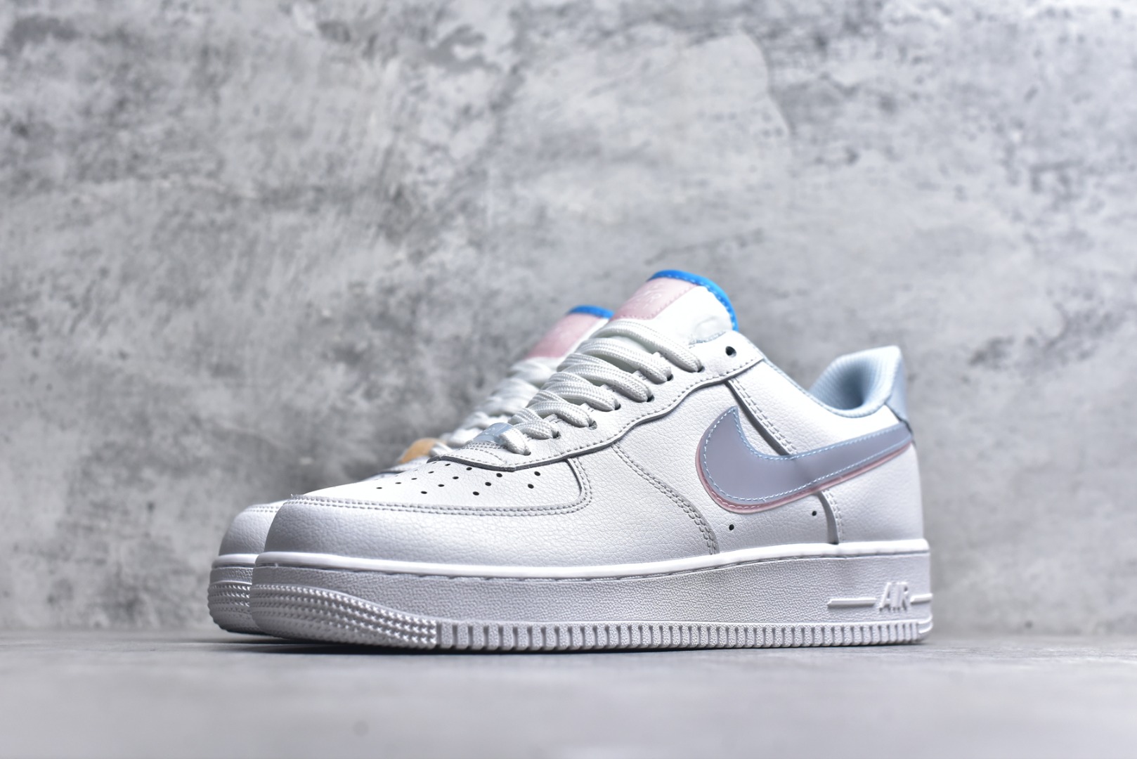 图片[2]-#Nike Air Force1 07 low #原楦头原纸板 打造纯正空军版型 #专注外贸渠道 全掌内置蜂窝气垫 #原盒配件 原厂中底钢印、拉帮完美 货号：CW1574 100 尺码：36-45-选品中心