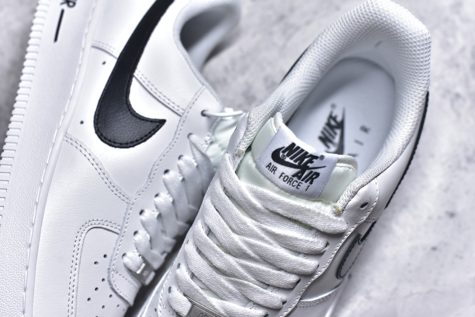 图片[9]-#耐克Nike AIR FORCE 1‘07 空军一号低帮百搭休闲运动板鞋。柔软、弹性十足的缓震性能和出色的中底设计，横跨复古与现代的外型结合，造就出风靡全球三十多年的Force 1。 货号：CJ0952 100 尺码：36-45-选品中心