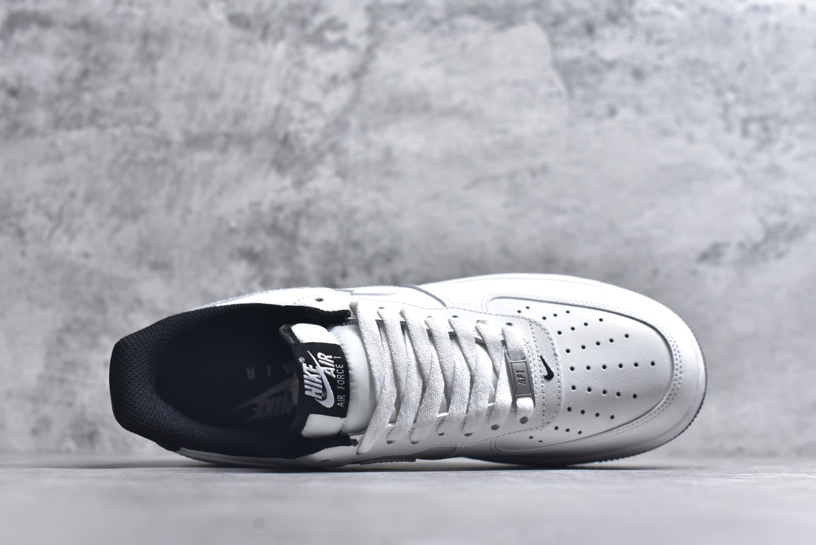 图片[4]-#NK Air Force 1 空军一号货号 官方同步 原装级别 原楦头原纸板 打造纯正空军版型专注外贸渠道 全掌内置蜂窝气垫 原盒配件 原厂中底钢印、拉帮完美 货号：DR9867-102 尺码：36-45-选品中心