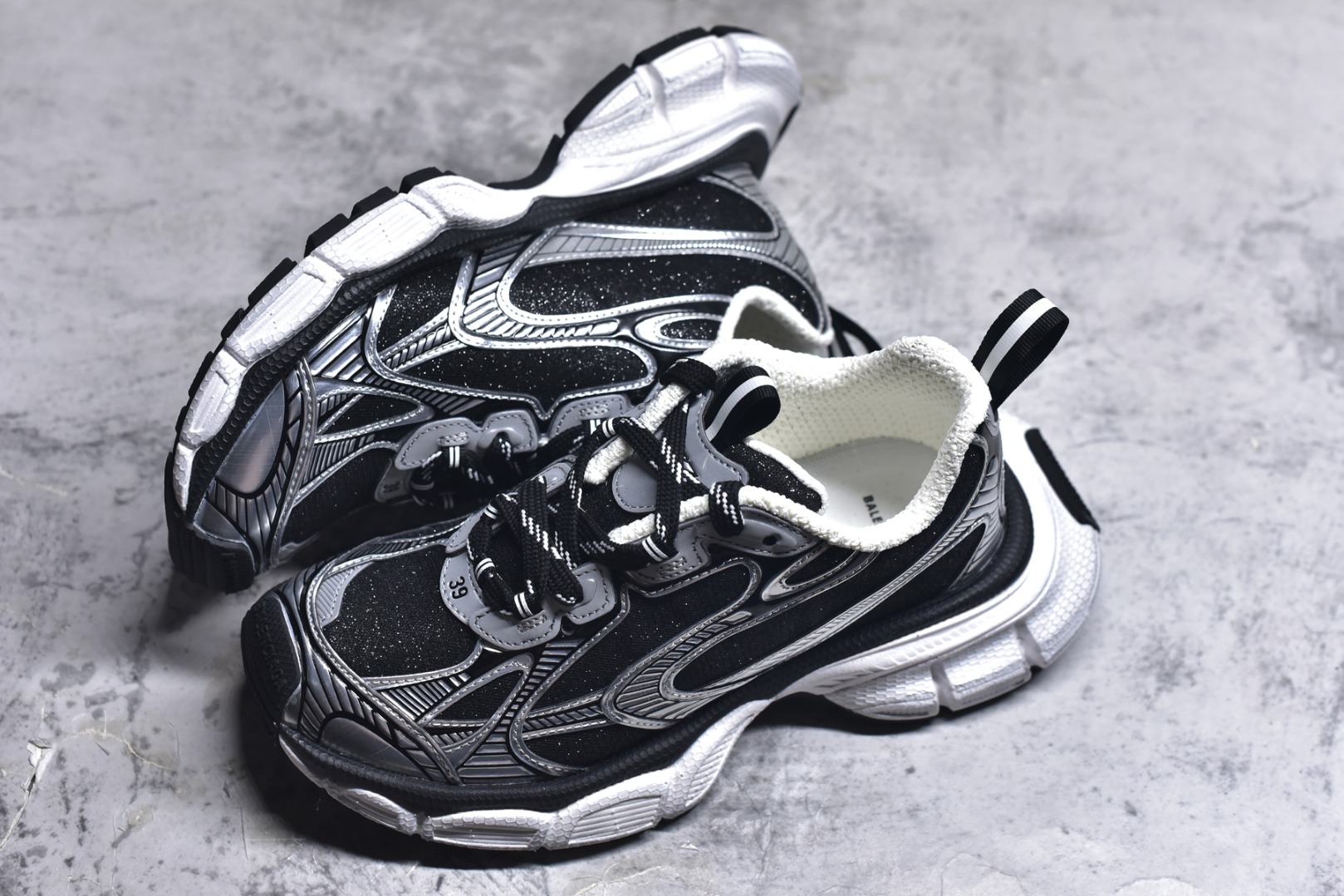 图片[7]-#满天星Balenciaga2011巴黎世家 3XL 黑银满天星 货号：734731 W3XL 1080 尺码：35 36 37 38 39 40 41 42 43 44 45 46-选品中心