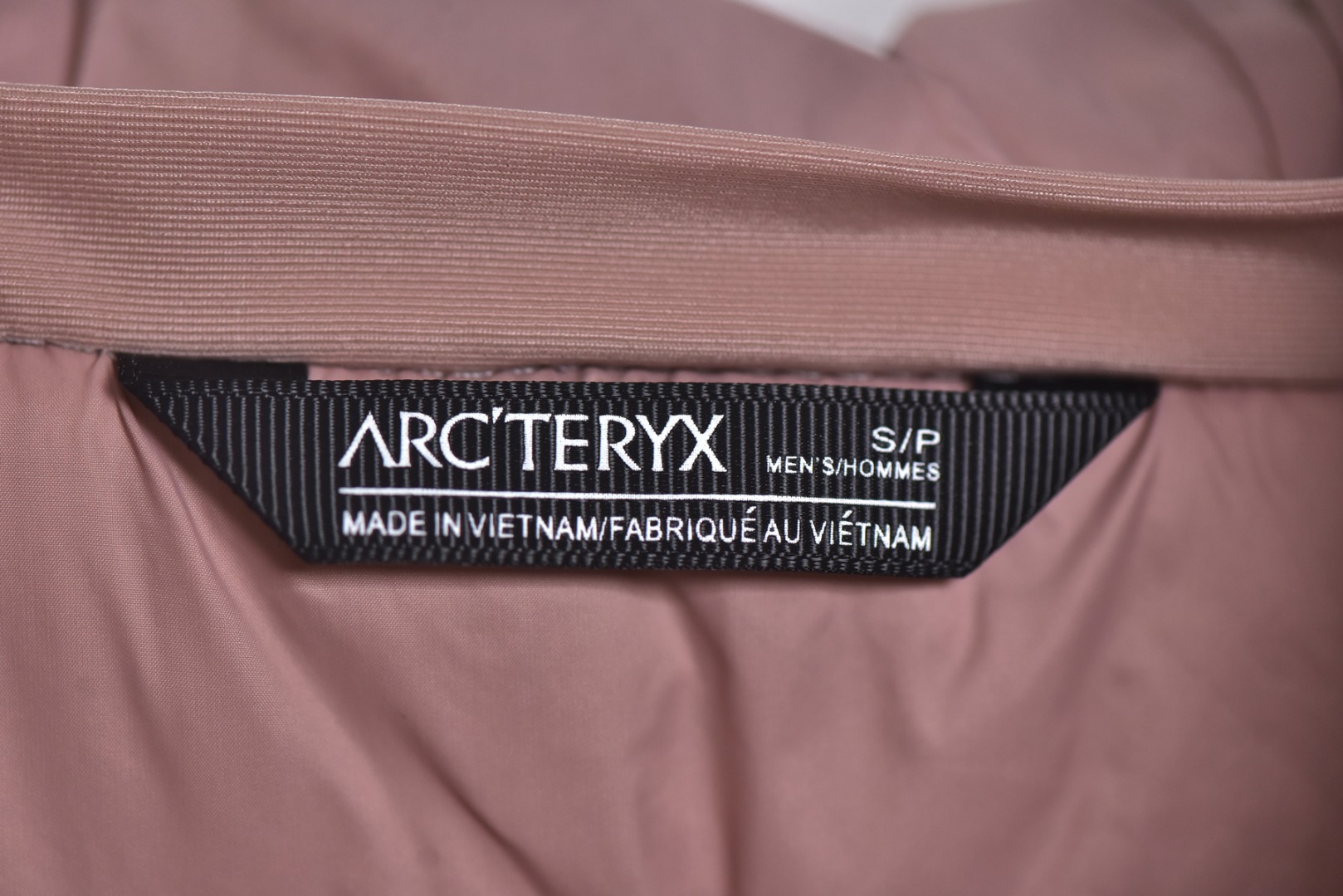 图片[5]-#ARCTERYX 始祖鸟ATOM AR阿童木 情侣同款棉服系列 ❗ 现货供应 全年售后❗ 温馨提示❗（只做高端产品） DF巅峰 踏上巅峰❗ 颜色：黑色.空黄.白灰.粉色 尺码：XS.S. M .L .XL. XXL.-选品中心