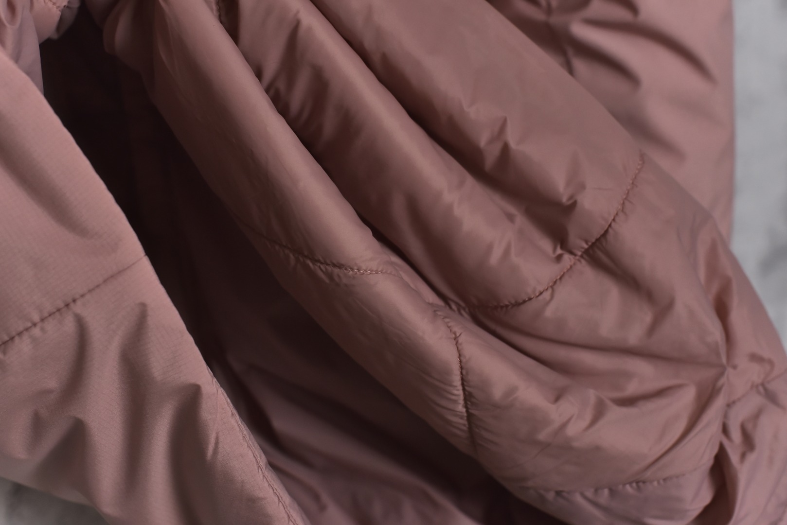 图片[9]-#ARCTERYX 始祖鸟ATOM AR阿童木 情侣同款棉服系列 ❗ 现货供应 全年售后❗ 温馨提示❗（只做高端产品） DF巅峰 踏上巅峰❗ 颜色：黑色.空黄.白灰.粉色 尺码：XS.S. M .L .XL. XXL.-选品中心