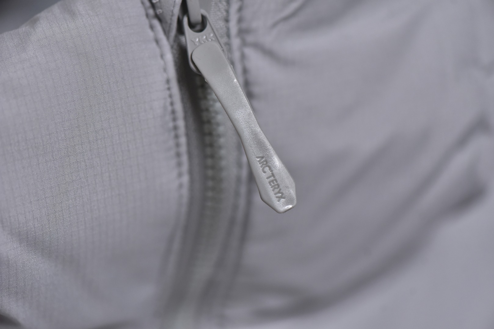 图片[5]-#ARCTERYX 始祖鸟ATOM AR阿童木 情侣同款棉服系列 ❗ 现货供应 全年售后❗ 温馨提示❗（只做高端产品） DF巅峰 踏上巅峰❗ 颜色：黑色.空黄.白灰.粉色 尺码：XS.S. M .L .XL. XXL.-选品中心