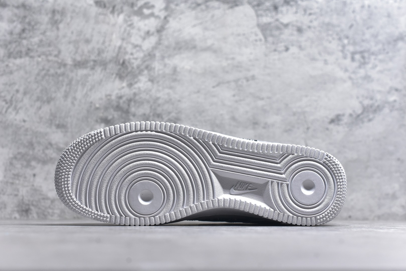 图片[6]-#Nike Air Force 1 Low 白黑腰果勾 空军一号低帮运动休闲板鞋 原楦头原纸板 打造纯正空军版型#专注外贸渠道 全掌内置蜂窝气垫 #原盒配件 原厂中底钢印、拉帮完美 货号：DH4406-101 尺码：36 36.5 37.5 38 38.5 39 40 40.5 41 42 42.5 43 44 44.5 45-选品中心