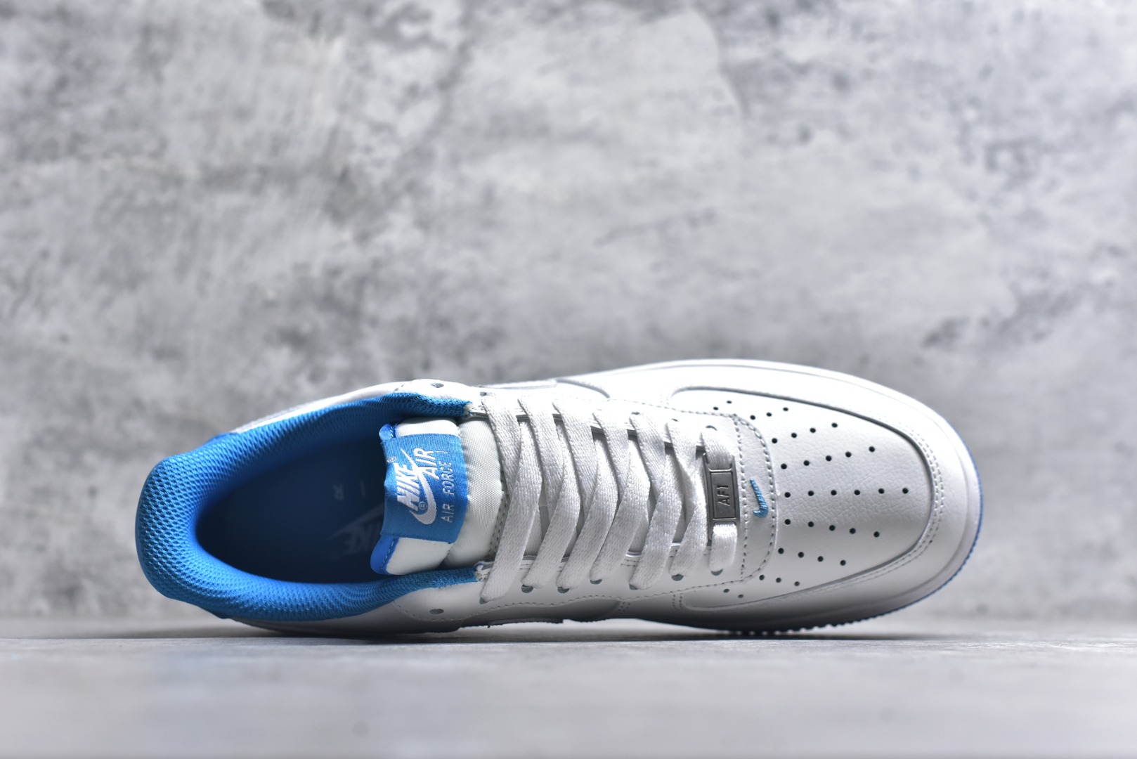 图片[4]-# NK Air Force 1 Low 白蓝尾 原楦头原纸板 打造纯正空军版型专注外贸渠道 全掌内置蜂窝气垫 原盒配件 原厂中底钢印、拉帮完美 货号：DR9867-101 尺码：36 36.5 37.5 38 38.5 39 40 40.5 41 42 42.5 43 44 44.5 45-选品中心