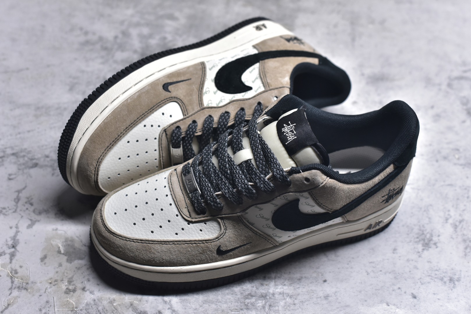 图片[7]-#Nk Air Force 1\’07 Low 斯图西联名-奶茶 空军一号低帮休闲板鞋 XZ6188-999 #原楦头原纸板 原装鞋盒 定制五金配件 内置全掌气垫 原厂鞋底 尺码：36 36.5 37.5 38 38.5 39 40 40.5 41 42 42.5 43 44 44.5 45 9.D4-选品中心