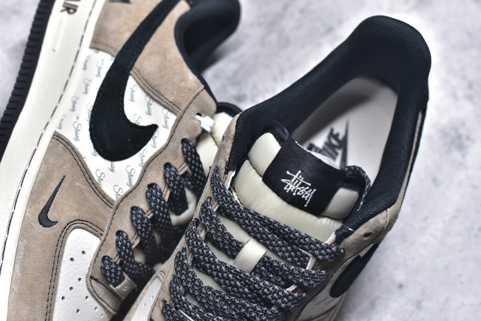 图片[9]-#Nk Air Force 1\’07 Low 斯图西联名-奶茶 空军一号低帮休闲板鞋 XZ6188-999 #原楦头原纸板 原装鞋盒 定制五金配件 内置全掌气垫 原厂鞋底 尺码：36 36.5 37.5 38 38.5 39 40 40.5 41 42 42.5 43 44 44.5 45 9.D4-选品中心