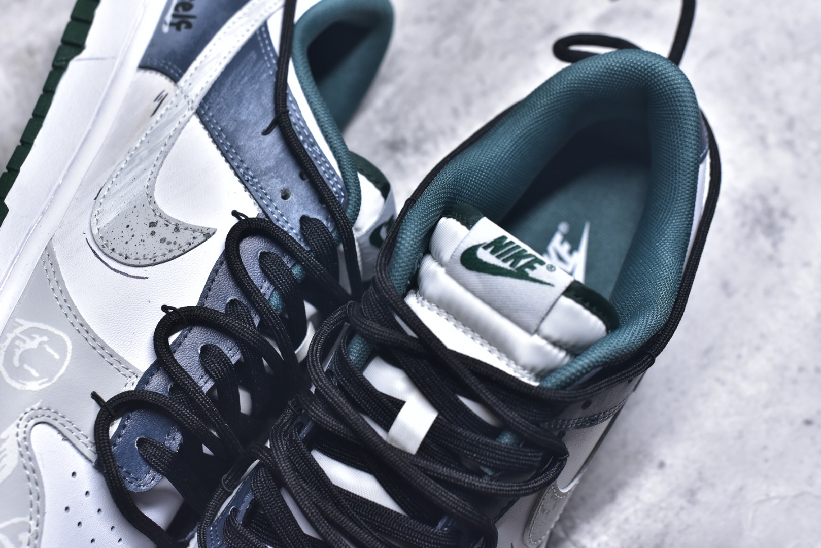 图片[9]-#Nike SB Dunk Low 绑带 周年高端定制 低帮休闲板鞋 DV0833-111 #定制鞋盒 超高清洁度 皮料切割干净无任何毛边 细节完美 尺码：36 36.5 37.5 38 38.5 39 40 40.5 41 42 42.5 43 44-选品中心