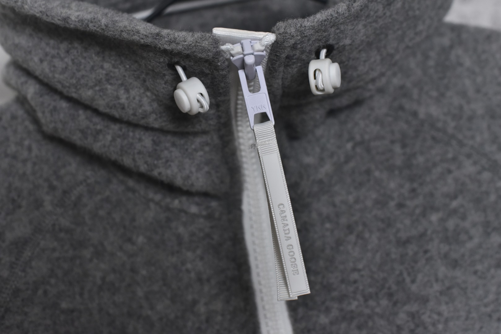 图片[3]-#CANADA GOOSE加拿大鹅Chilliwack-SS22白标01女款系列❗ 现货供应 全年售后❗ 温馨提示❗（只做高端产品） DF巅峰 踏上巅峰❗ 货号：7102W1-99 颜色：白灰色 尺码：S. M. L. XL. XXL-选品中心