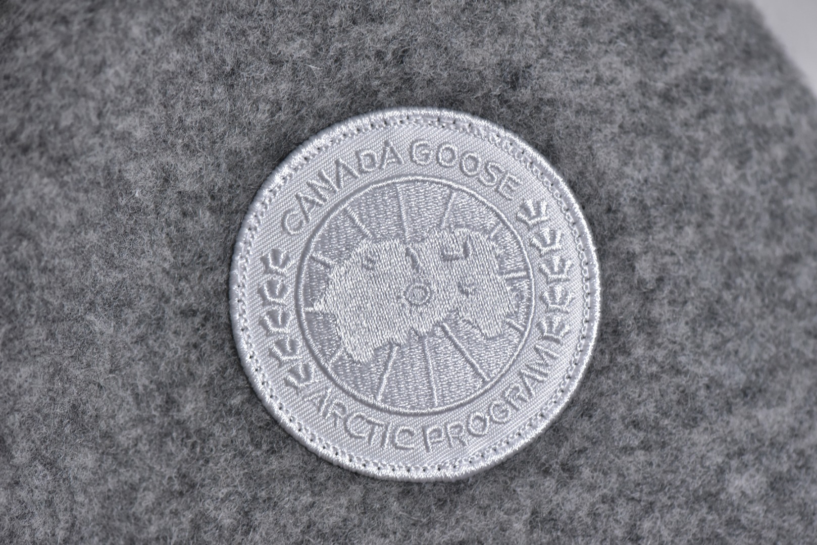 图片[4]-#CANADA GOOSE加拿大鹅Chilliwack-SS22白标01女款系列❗ 现货供应 全年售后❗ 温馨提示❗（只做高端产品） DF巅峰 踏上巅峰❗ 货号：7102W1-99 颜色：白灰色 尺码：S. M. L. XL. XXL-选品中心