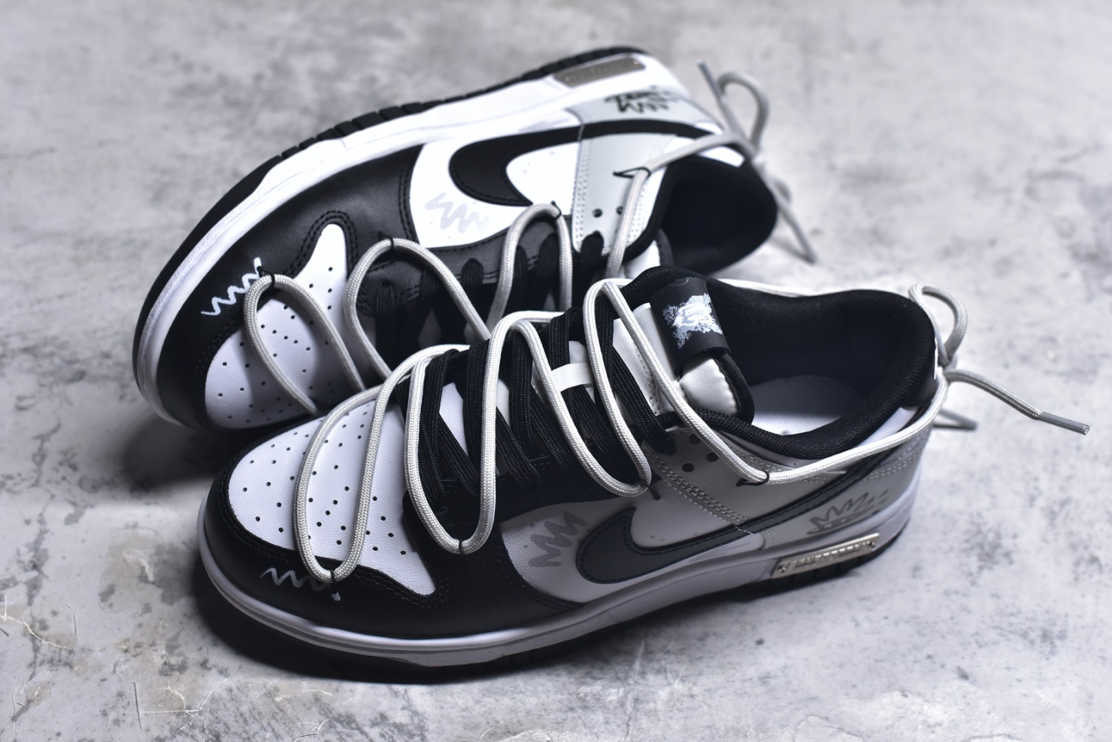 图片[7]-#Nike SB Dunk Low 绑带 周年高端定制 低帮休闲板鞋 DD1391-100 #定制鞋盒 超高清洁度 皮料切割干净无任何毛边 细节完美 尺码：40 40.5 41 42 42.5 43 44 44.5 45 46 9.E5-选品中心