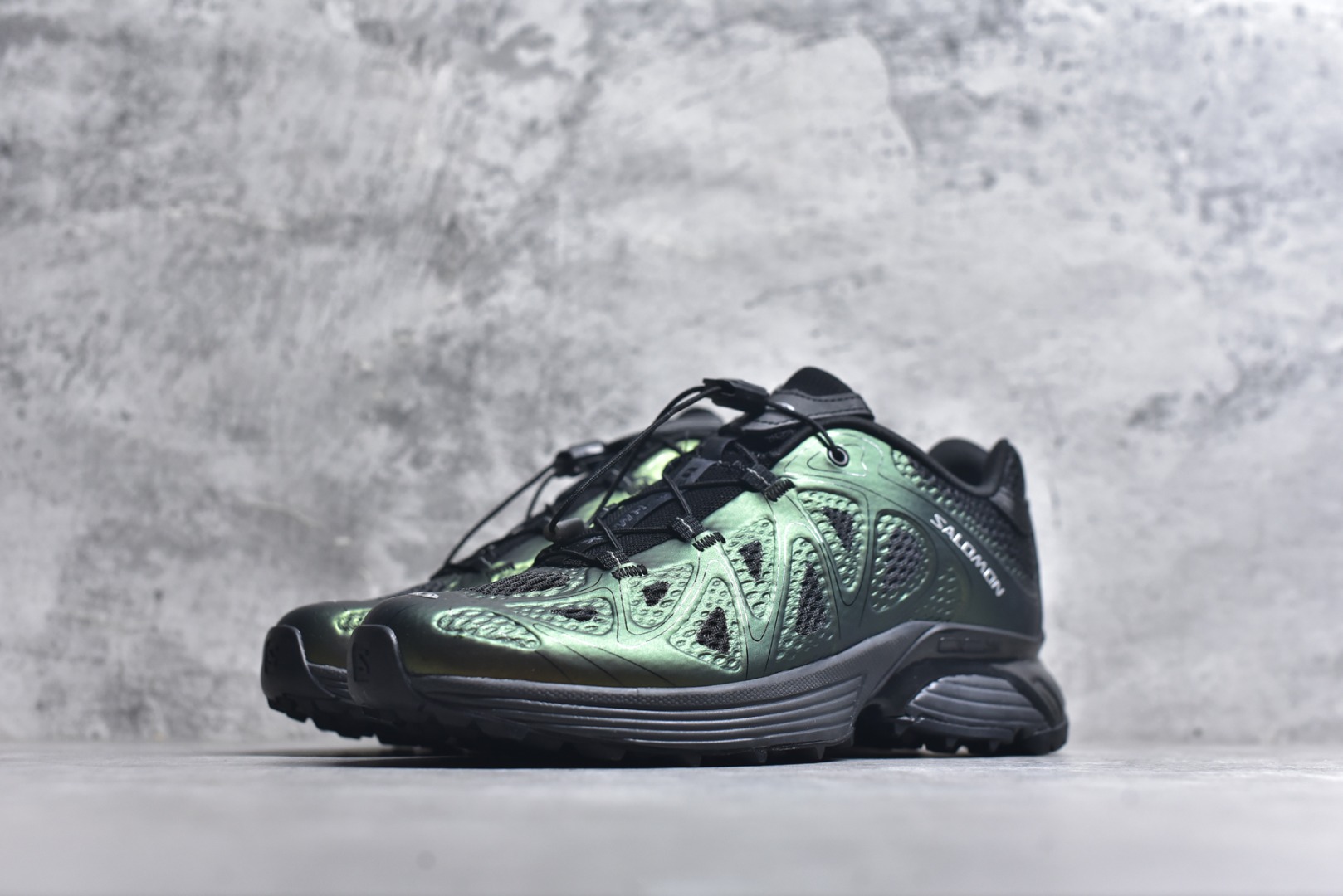 图片[2]-#Salomon XT-Whisper Void 萨洛蒙 探索者系列户外越野跑鞋 478755-28 #鞋面采用SENSIFIT贴合技术 全方位贴合包裹脚型 鞋跟部鞋底牵引设计 提供强大的抓地性能 更适应野外崎岖不平的道路 其3D ADVANCED CHASSIS底盘 材料轻量大化 钉齿设计更具稳定性、防护性 鞋底易磨损区运用CONTAGRIP高耐磨材料 应对城市硬质路面长距离跑考验 尺码：36 36.5 37 38 38.5 39 40 40.5 41 42 42.5 43 44-选品中心