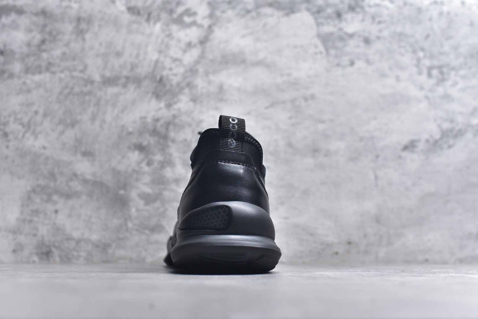 图片[5]-#Ecco爱步运动鞋男鞋 BIOM2025 透气健步鞋 防滑跑步鞋 健步C系列新款 黄景瑜同款 牛皮鞋面 纹理自然 柔韧耐穿 BIOM自然律动科技鞋楦 符合人体工学 带来裸足体验 气垫中底 带来轻盈舒适的上脚感受 橡胶外底 适应多种地形 防滑耐磨 强劲抓地 鞋面和鞋底一体成型合脚耐穿 城市运动 自在逸步 货号： 5161082135 尺码：38 39 40 41 42 43 44（皮鞋码）-选品中心