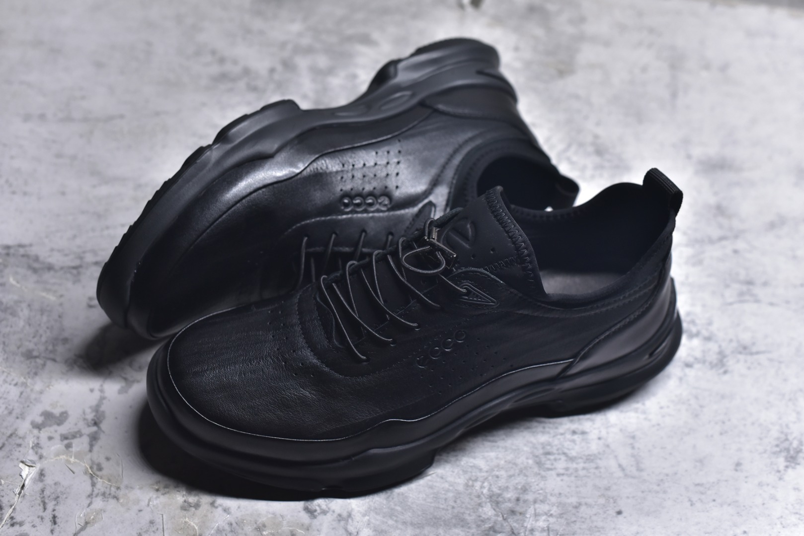 图片[7]-#Ecco爱步运动鞋男鞋 BIOM2025 透气健步鞋 防滑跑步鞋 健步C系列新款 黄景瑜同款 牛皮鞋面 纹理自然 柔韧耐穿 BIOM自然律动科技鞋楦 符合人体工学 带来裸足体验 气垫中底 带来轻盈舒适的上脚感受 橡胶外底 适应多种地形 防滑耐磨 强劲抓地 鞋面和鞋底一体成型合脚耐穿 城市运动 自在逸步 货号： 5161082135 尺码：38 39 40 41 42 43 44（皮鞋码）-选品中心