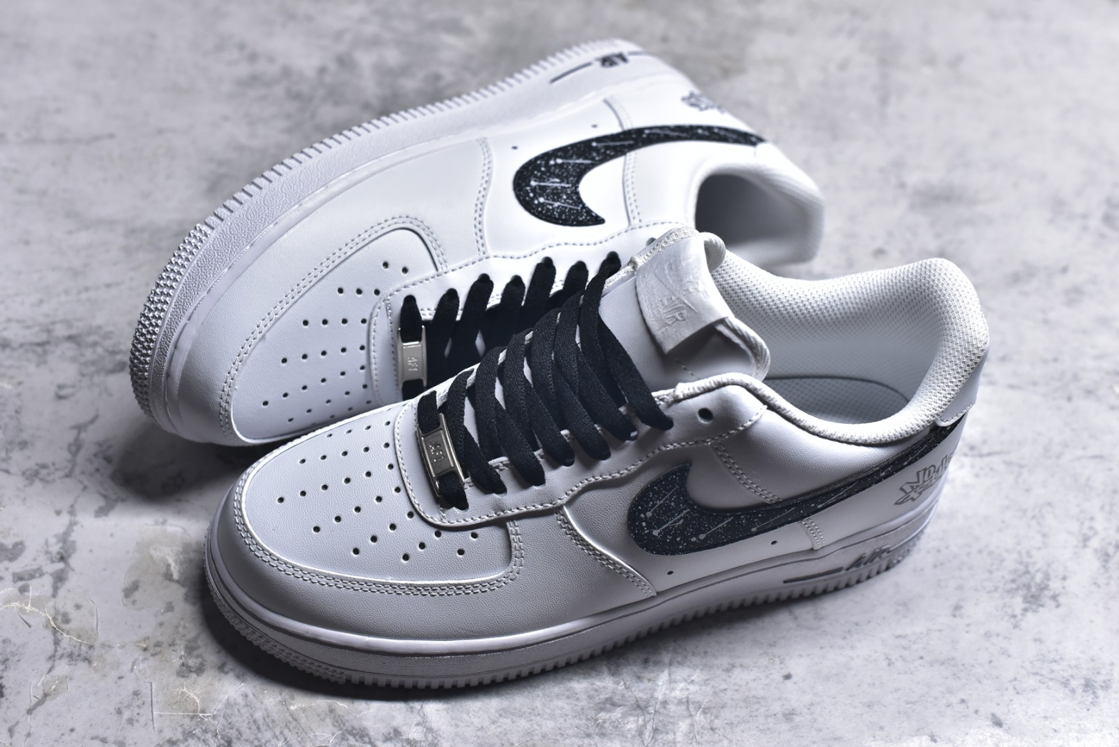 图片[7]-#Nike Air Force 1\’07 Low 二次元主题 星芒轨迹 空军一号低帮休闲板鞋 ZH0316-126 #定制皮料 原厂3D打印 定制鞋盒 原楦原纸板 纯正空军版型 内置全掌气垫 尺码：36 36.5 37.5 38 38.5 39 40 40.5 41 42 42.5 43 44 44.5 45 9.D4-选品中心