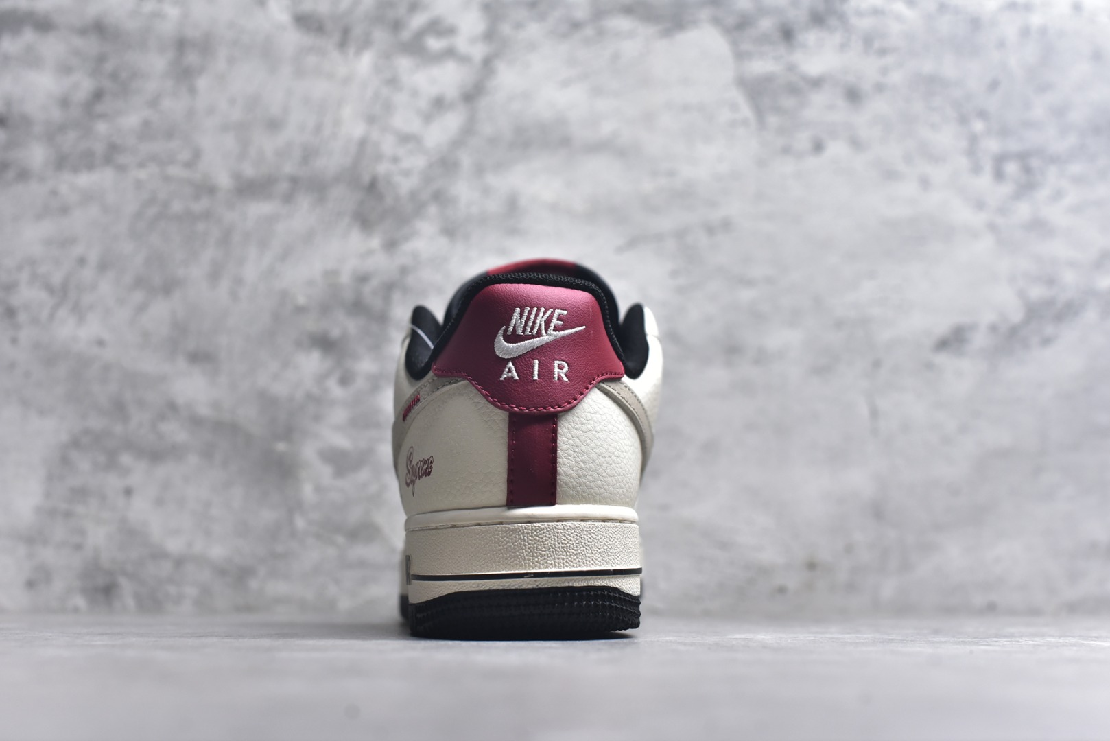图片[5]-#Nike Air Force 1\’07 Low 联名 米白黑黑红 高端定制 低帮休闲板鞋 XD2588-610 #定制鞋盒 大厂纯原品质出货 超高清洁度 皮料切割干净无任何毛边 细节完美 尺码：36 36.5 37.5 38 38.5 39 40 40.5 41 42 42.5 43 44 44.5 45 9.D4-选品中心