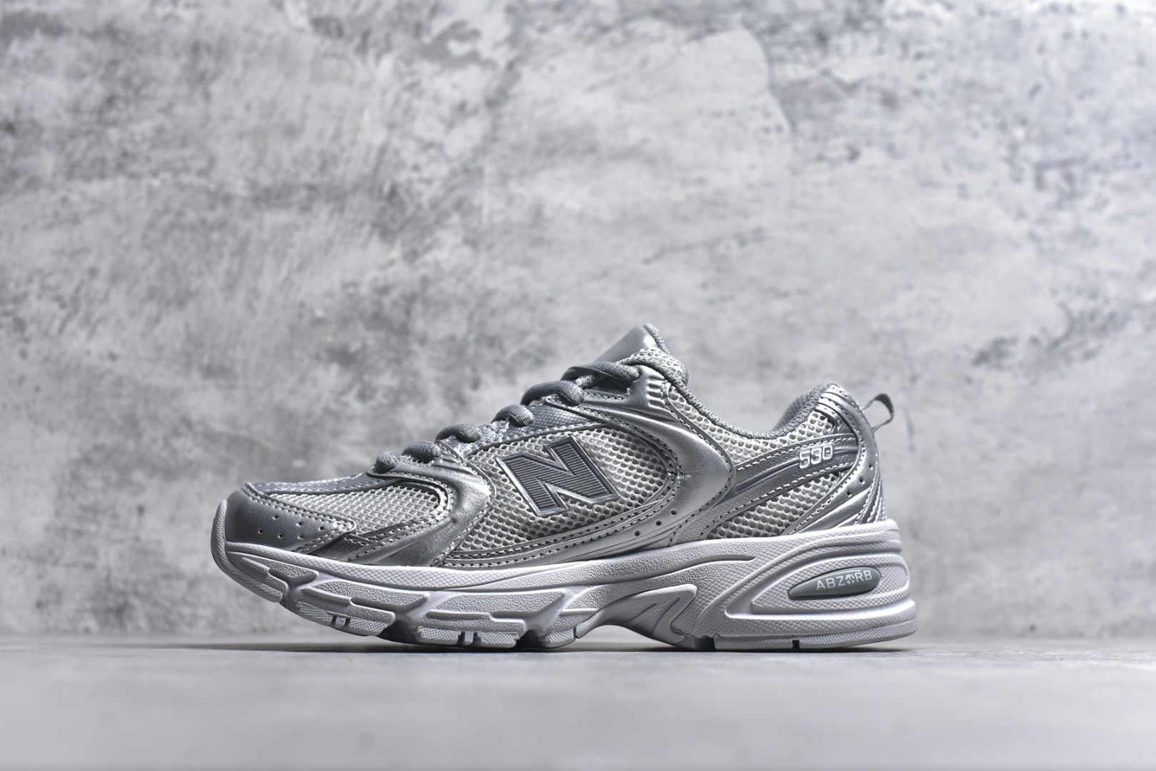 #New Balance 新百伦 MR530ZGS 复古休闲慢跑鞋 楦型材料做工全面提升 目前市售最高天花板品质 尺码：36 37 37.5 38 38.5 39.5 40 40.5 41.5 42 42.5 43 44 44.5-选品中心