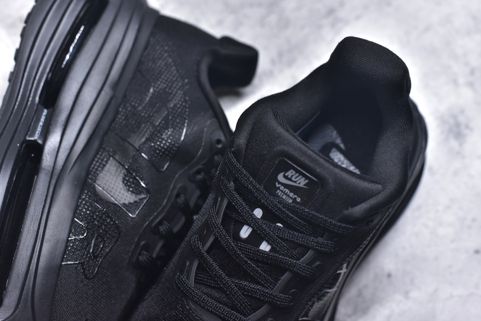 图片[9]-#Nike ZOOM PREMIUM 耐克 飞马 舒适减震防滑 低帮跑步鞋全掌ReactX泡绵中底 前掌和后跟还配备了Air Zoom气垫单元 据说跑起来更快更舒适哦 这次最大的升级点 首次引入了ReactX泡绵 货号：FN8453 002 尺码：36-45-选品中心