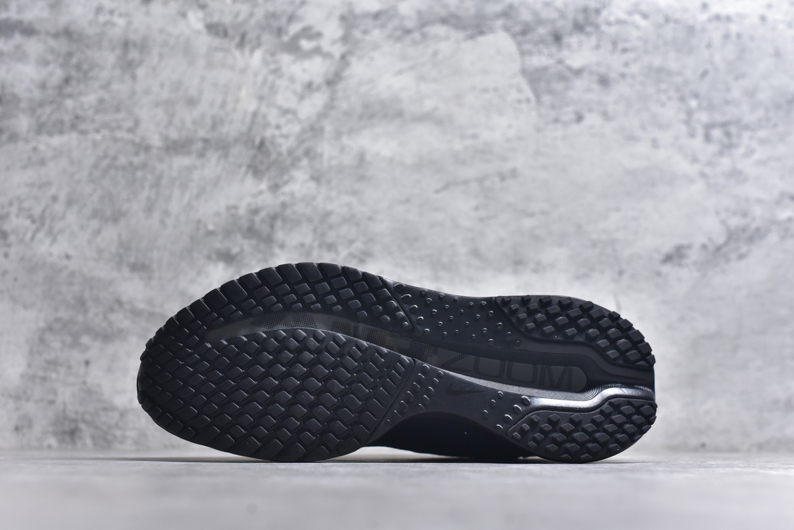 图片[6]-#Nike Pegasus Premium减震防滑耐磨透气 低帮跑步鞋兼顾迅疾外观和稳固脚感 后跟覆面和中足动态支撑巧妙融合 缔造稳定顺畅的迈步体验 尺码 36 36.5 37.5 38 38.5 39 40 40.5 41 42 42.5 43 44 44.5 45 货号 IH4369 001-选品中心