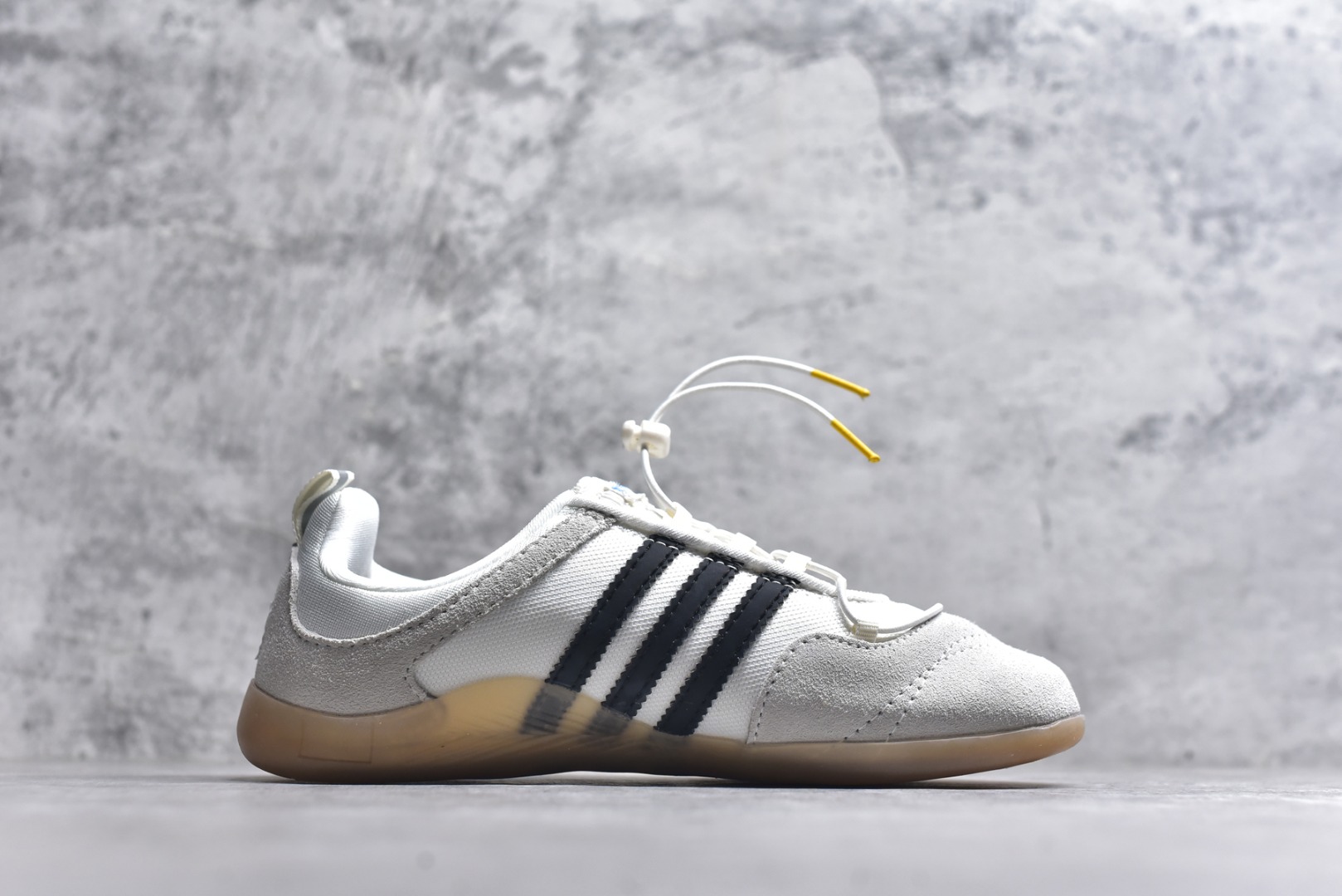 图片[3]-#Bad Bunny x adidas Ballerina 舒适百搭 防滑耐磨 低帮 生活休闲鞋 男女同款 货号：JQ9229 尺码：35-45（半）-选品中心