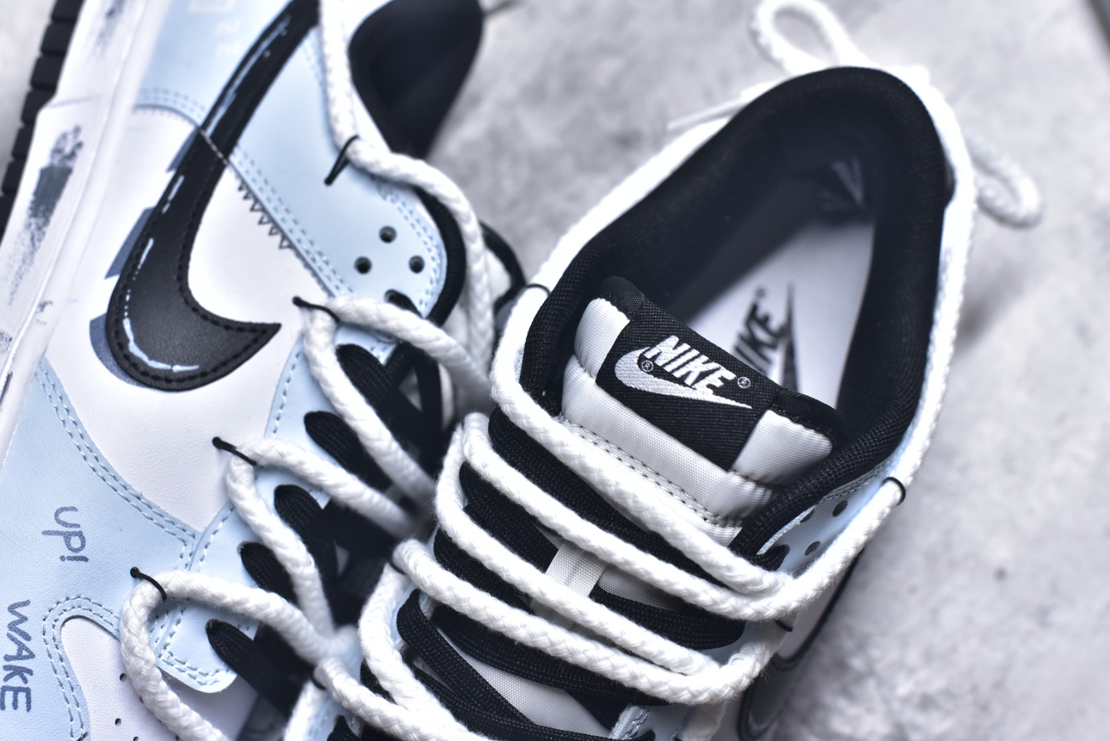 图片[9]-#Nike SB Dunk Low 绑带 周年高端定制 低帮休闲板鞋 DD1391-100 #定制鞋盒 大厂纯原品质出货 超高清洁度 皮料切割干净无任何毛边 细节完美 尺码：40 40.5 41 42 42.5 43 44 44.5 45 46-选品中心