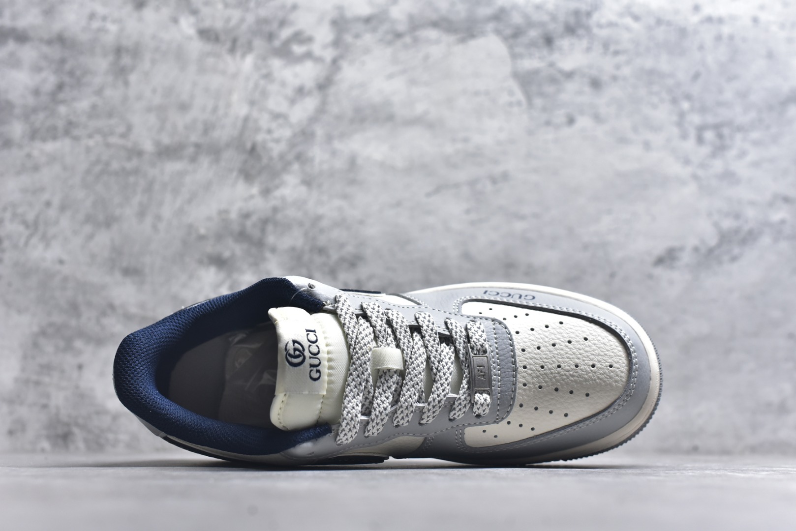 图片[4]-#Nike Air Force 1\’07 Low 古驰联名 灰蓝勾 空军一号低帮休闲板鞋 XS1958-543 #原楦头原纸板 原装鞋盒 定制五金配件 内置全掌气垫 原厂鞋底 尺码：36 36.5 37.5 38 38.5 39 40 40.5 41 42 42.5 43 44 44.5 45 9.D4-选品中心