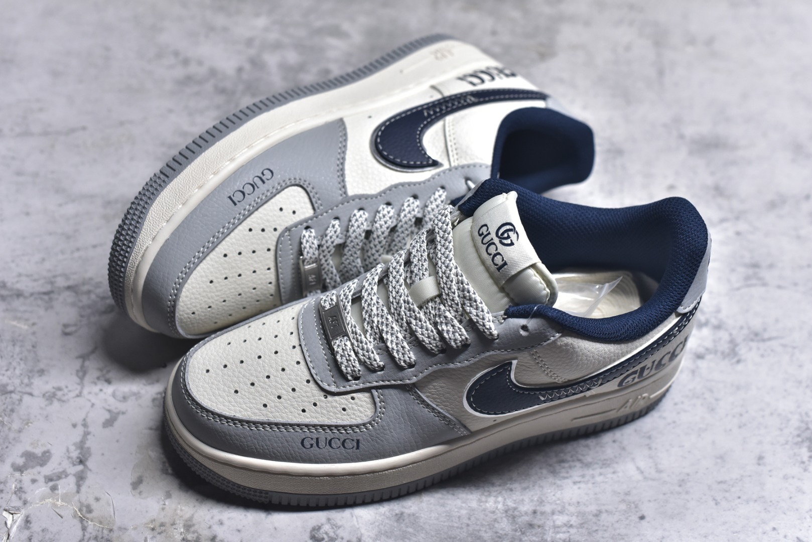 图片[7]-#Nike Air Force 1\’07 Low 古驰联名 灰蓝勾 空军一号低帮休闲板鞋 XS1958-543 #原楦头原纸板 原装鞋盒 定制五金配件 内置全掌气垫 原厂鞋底 尺码：36 36.5 37.5 38 38.5 39 40 40.5 41 42 42.5 43 44 44.5 45 9.D4-选品中心