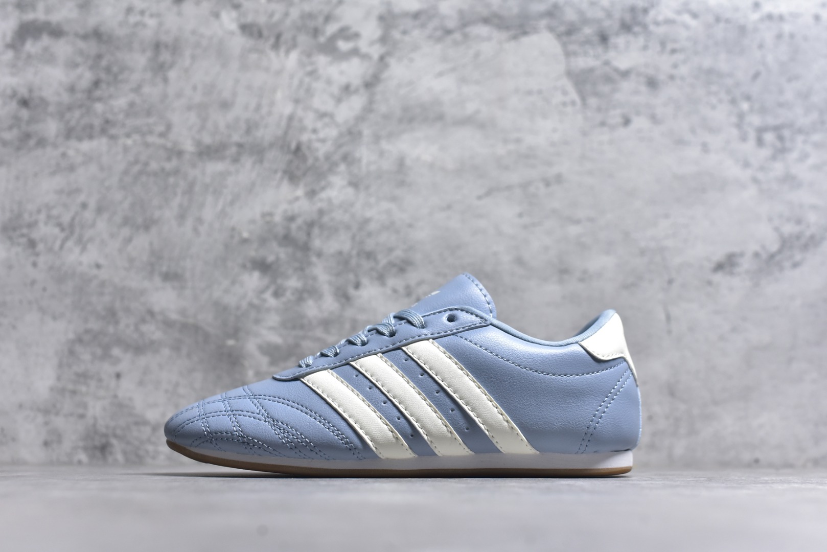 #AD Originals Taekwondo 时尚百搭防滑低帮训练鞋 尺码：36 36.5 37 38 38.5 39 40 40.5 41 42 42.5 43 44 44.5 45-选品中心