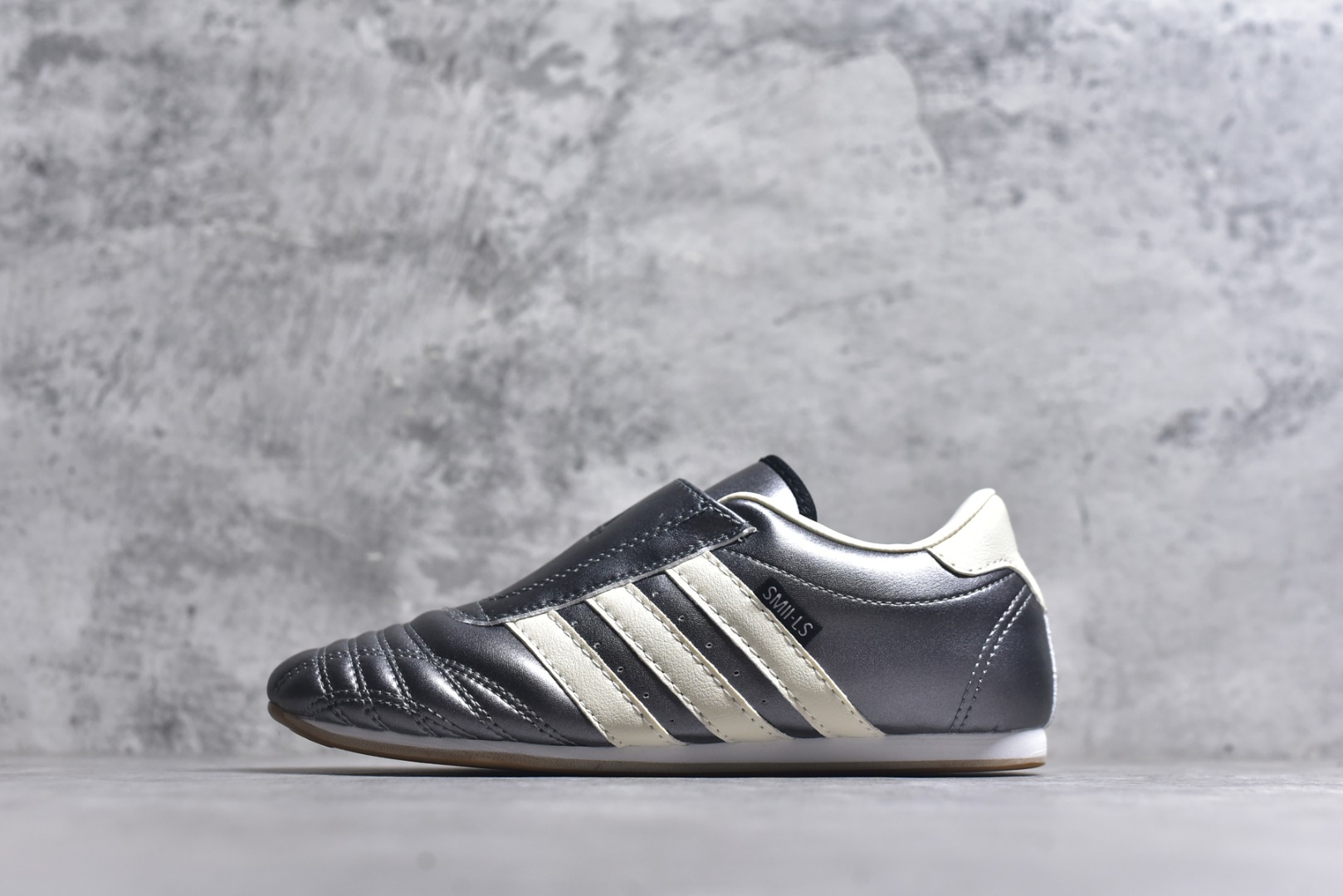 #AD Originals Taekwondo 时尚百搭防滑低帮训练鞋 尺码：36 36.5 37 38 38.5 39 40 40.5 41 42 42.5 43 44 44.5 45-选品中心