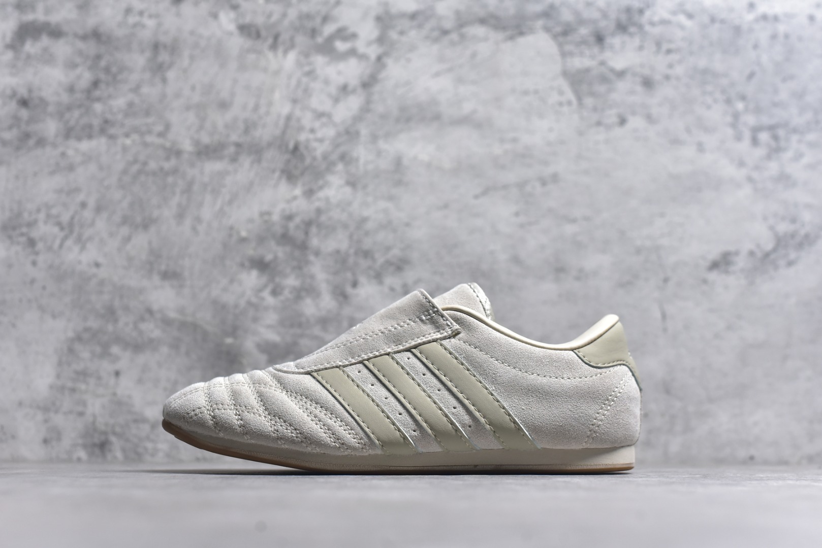 #AD Originals Taekwondo 时尚百搭防滑低帮训练鞋 尺码：36 36.5 37 38 38.5 39 40 40.5 41 42 42.5 43 44 44.5 45-选品中心