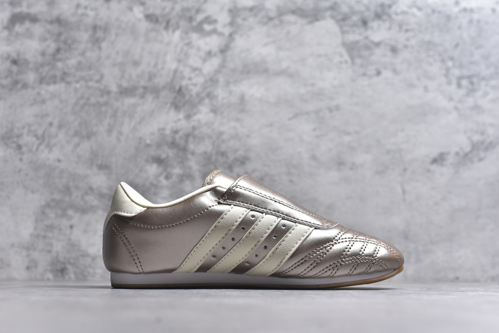 图片[3]-#AD Originals Taekwondo 时尚百搭防滑低帮训练鞋 尺码：36 36.5 37 38 38.5 39 40 40.5 41 42 42.5 43 44 44.5 45-选品中心