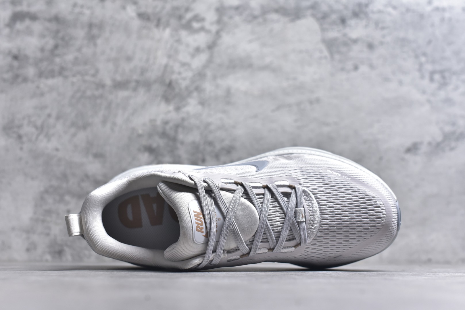 图片[4]-#ZOOM 登月 V18 灰色 HM6803-009 男鞋 尺码 39 40 40.5 41 42 42.5 43 44 44.5 45-选品中心