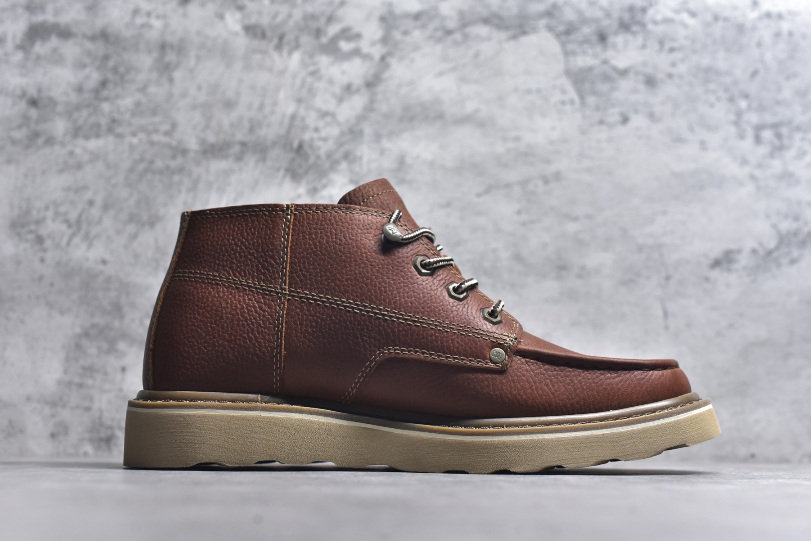 图片[3]-#2025ssCAT/卡特 硬汉推土机品牌 货号723603秋冬款 推土机二代户外工装靴天猫同款 原装渠道 重磅销量款来袭 纯正固特异工艺 专柜同步在售 同版型经典热销款 堪称正品复印机原盒防伪一应俱全 海淘平台渠道专供版本 固特异永不开胶 耐磨耐操 进口五金皮 原单皮料 进口橡胶大底 各处小细节可与正品对比 尺码：39-44（皮鞋码-选品中心