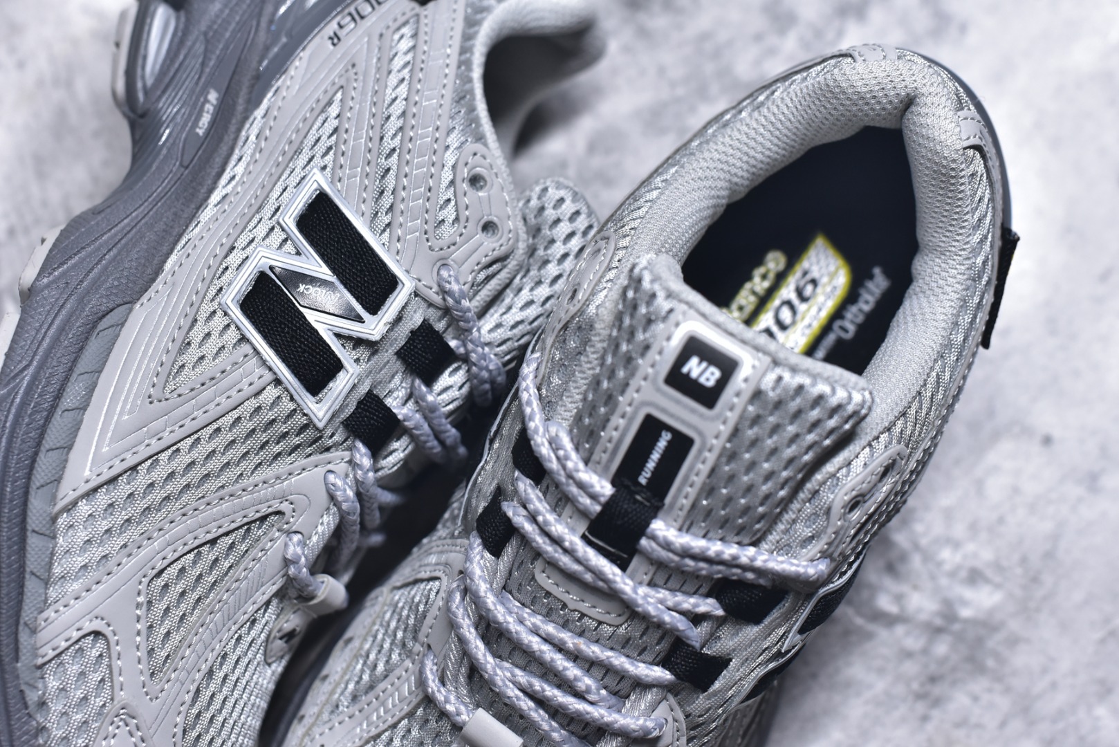 图片[9]-# New Balance 1906系列复古老爹风休闲运动慢跑鞋 U1906ROA #采用轻质牛剖革拼接透气网眼衬垫织物鞋面材质 T-Beam大底提供足步弓支撑，保持步态稳定 后跟搭载外露缓震胶 尺码：36 37 37.5 38 38.5 39 40 40.5 41 42 42.5 43 44 44.5 45-选品中心