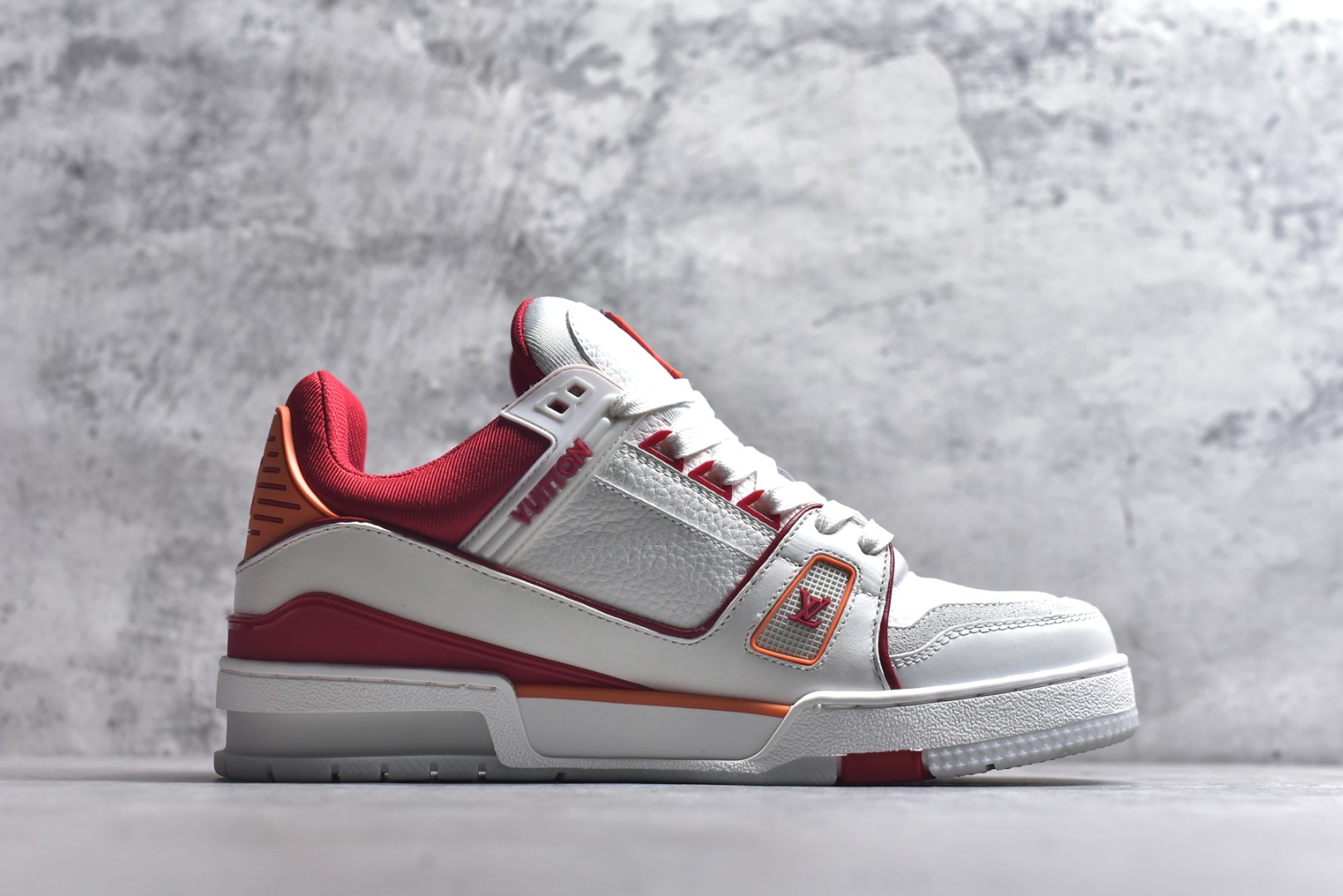 图片[3]-#AM-甄选 碾压市场7××版本 独家𝑻𝒓𝒂𝒊𝒏𝒆𝒓 现货入库💪🏻 救市品质 走量拉新神器 独家高定版最强平替 价格优势碾压市场 救市批次 高端零售 外贸专供 原版购入开发 正确空胶工艺 ZP级全套包装 完美楦型 正确卡色 大底TPU 质感媲美原版 细节与原版一致 注意区分市面通货 比肩高定 尺码：39-46-选品中心