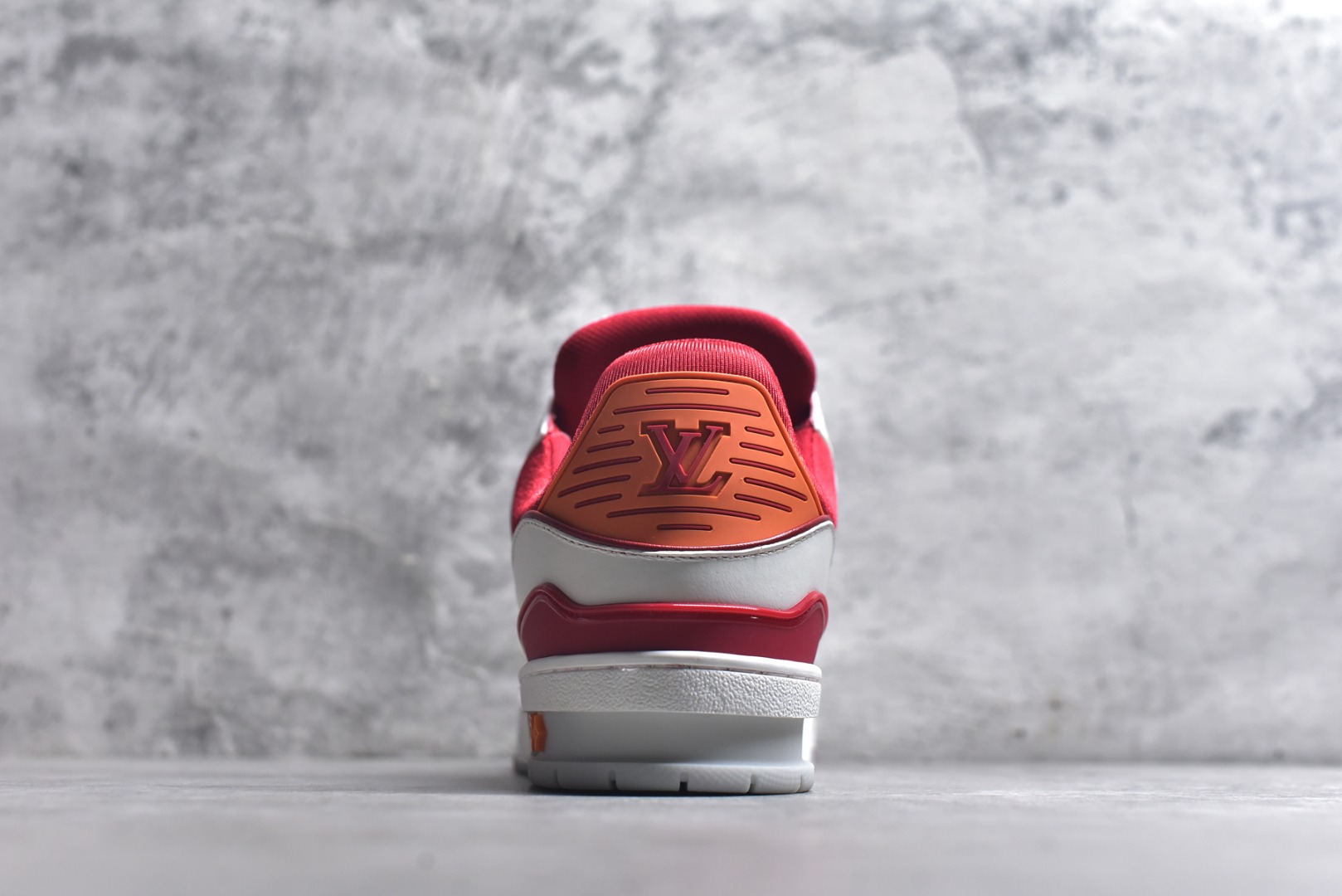 图片[5]-#AM-甄选 碾压市场7××版本 独家𝑻𝒓𝒂𝒊𝒏𝒆𝒓 现货入库💪🏻 救市品质 走量拉新神器 独家高定版最强平替 价格优势碾压市场 救市批次 高端零售 外贸专供 原版购入开发 正确空胶工艺 ZP级全套包装 完美楦型 正确卡色 大底TPU 质感媲美原版 细节与原版一致 注意区分市面通货 比肩高定 尺码：39-46-选品中心