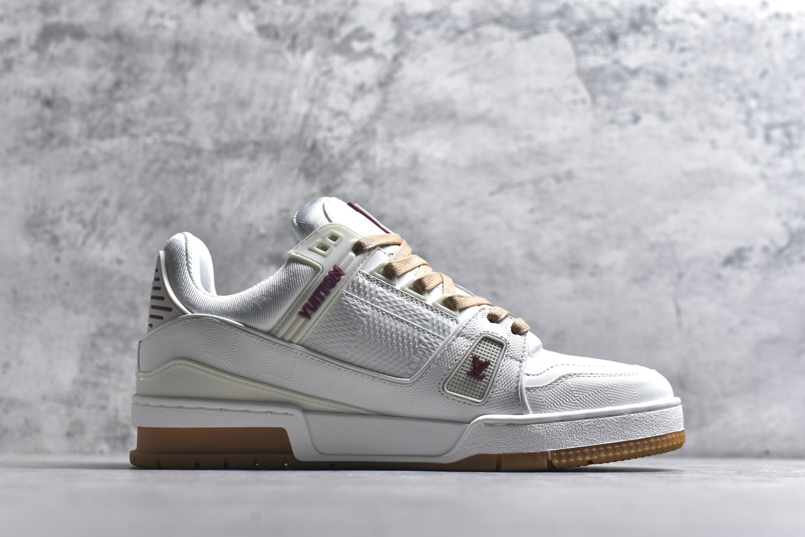 图片[3]-#AM-甄选 碾压市场7××版本 独家𝑻𝒓𝒂𝒊𝒏𝒆𝒓 现货入库💪🏻 救市品质 走量拉新神器 独家高定版最强平替 价格优势碾压市场 救市批次 高端零售 外贸专供 原版购入开发 正确空胶工艺 ZP级全套包装 完美楦型 正确卡色 大底TPU 质感媲美原版 细节与原版一致 注意区分市面通货 比肩高定 尺码：39-46-选品中心