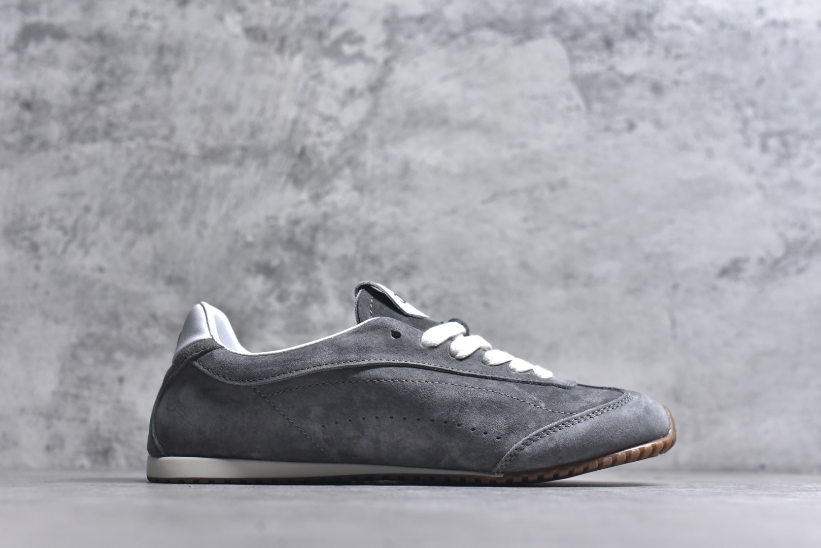 图片[3]-#Alo Yoga Sunset Sneaker 徳训生活休闲鞋 灰色 尺码：36 36.5 37 37.5 38 38.5 39 40 41 41.5 42 42.5 43 44 45 9.D4-选品中心