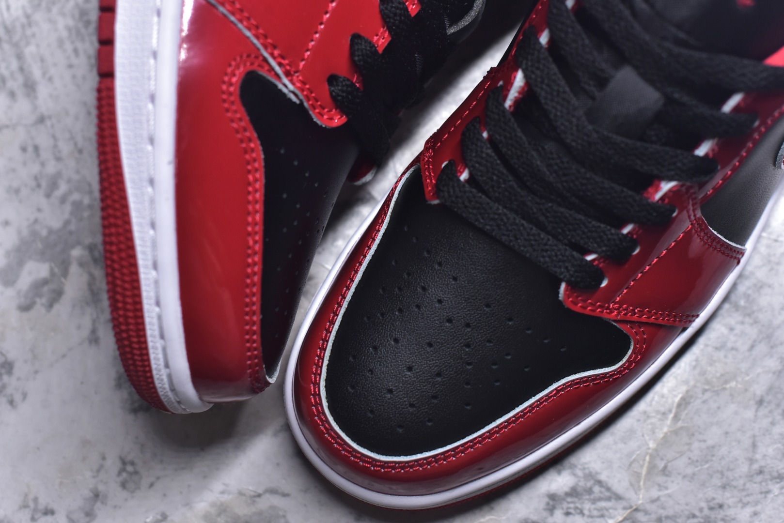 图片[8]-#Air Jordan AJ1 Low 低帮 HV4089-006 终端优势供应 市面中低帮最具代表性版本没有之一 口碑大厂出品 品控大底版型不断改良更新 全套原纸板楦头开发 确保原汁原味 完美呈现版型 完美零毛边处理 原厂内置全掌气垫 价格定位良心 平台专用代工流水线出品 一眼公司既视感 拿到手的一瞬间就与众不同 碾压市面所有版本 全部原鞋开发 每一个配色都会采购原鞋确认细节 打破市面看图做货无好货之说 尺码：36 36.5 37.5 38 38.5 39 40 40.5 41 42 42.5 43 44 44.5 45 46-选品中心