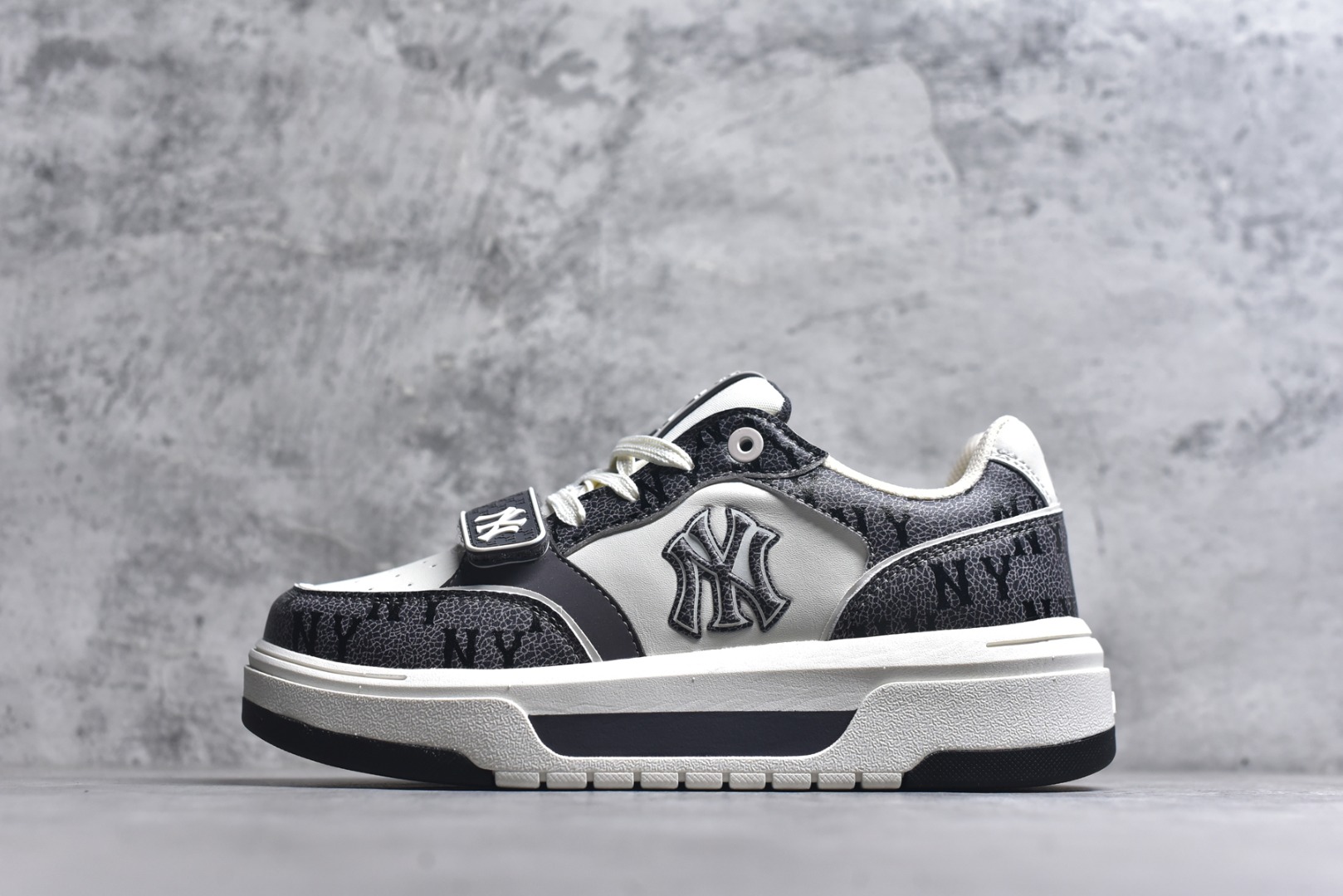 #MLB 蓝白 3ASXP025N（GP002）50MGD 男女鞋 36 36.5 37.5 38 38.5 39 40.5 41 42 42.5 43 44 45-选品中心