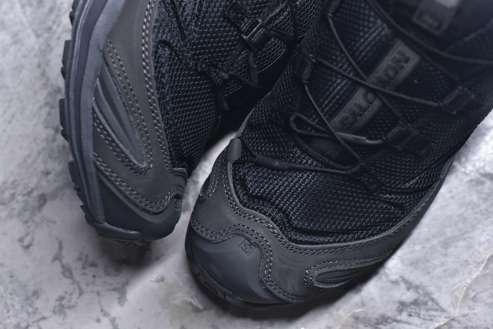 图片[8]-#Salomon萨洛蒙2025秋冬新款XA pro 3D 系列新色系跑步鞋休闲运动鞋 479616 中底搭载全掌玻璃纤维能量板和超厚弹性泡沫中底，跑动时推进力十足，缓震回馈很强，日常通勤或训练都很稳 鞋身长毛牛猄皮面设计，内层材质透气网面 穿着舒适度好 原版材质 原版大底 尺码：36-46-选品中心